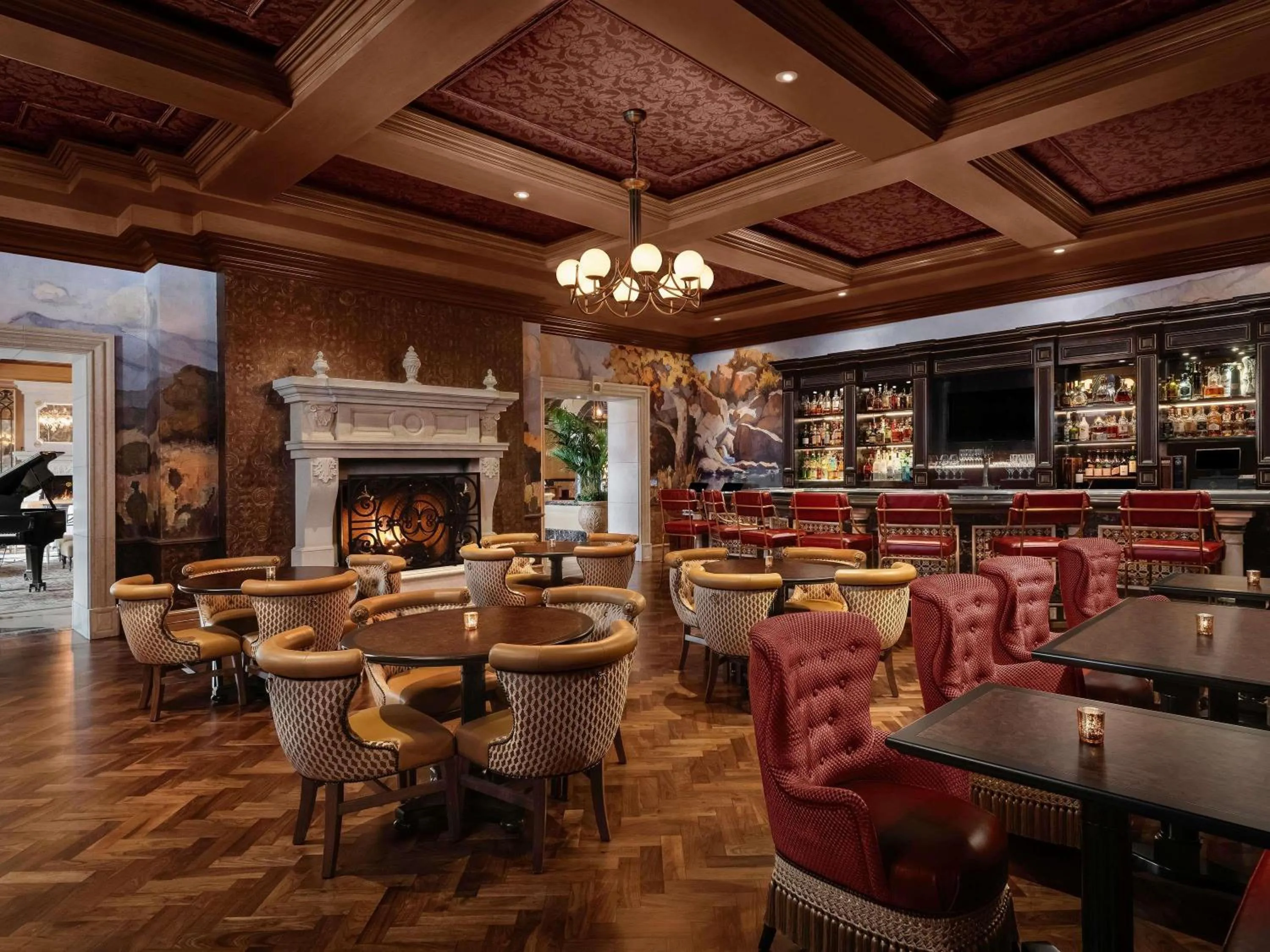 Lounge or bar in Fairmont Grand Del Mar