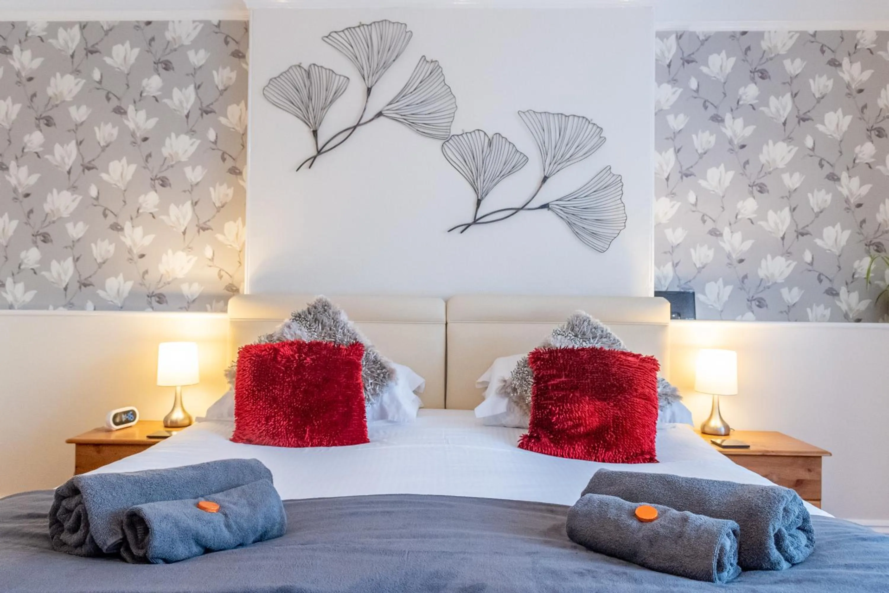 Bedroom, Bed in Beecroft Lodge