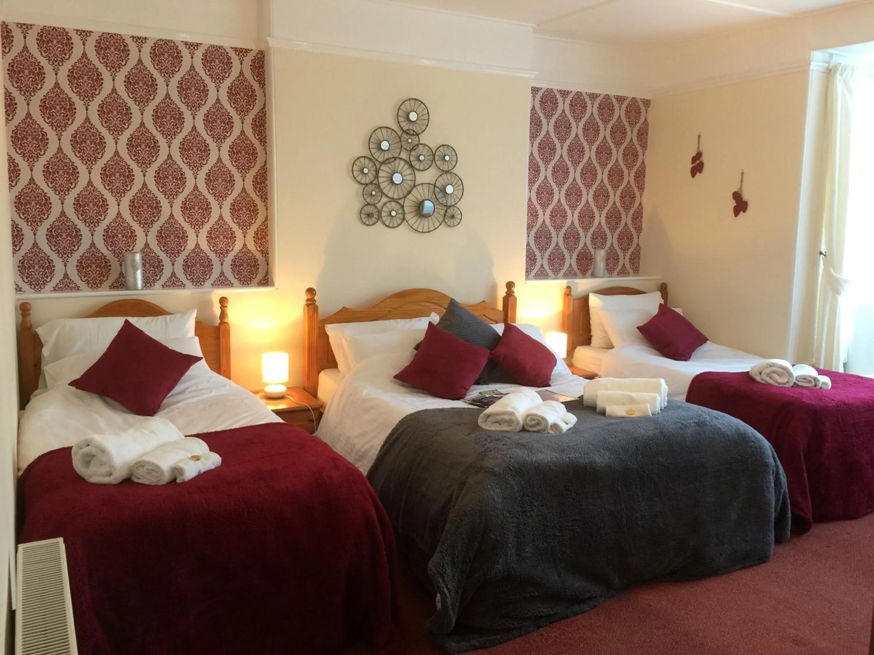 Bedroom, Bed in Beecroft Lodge