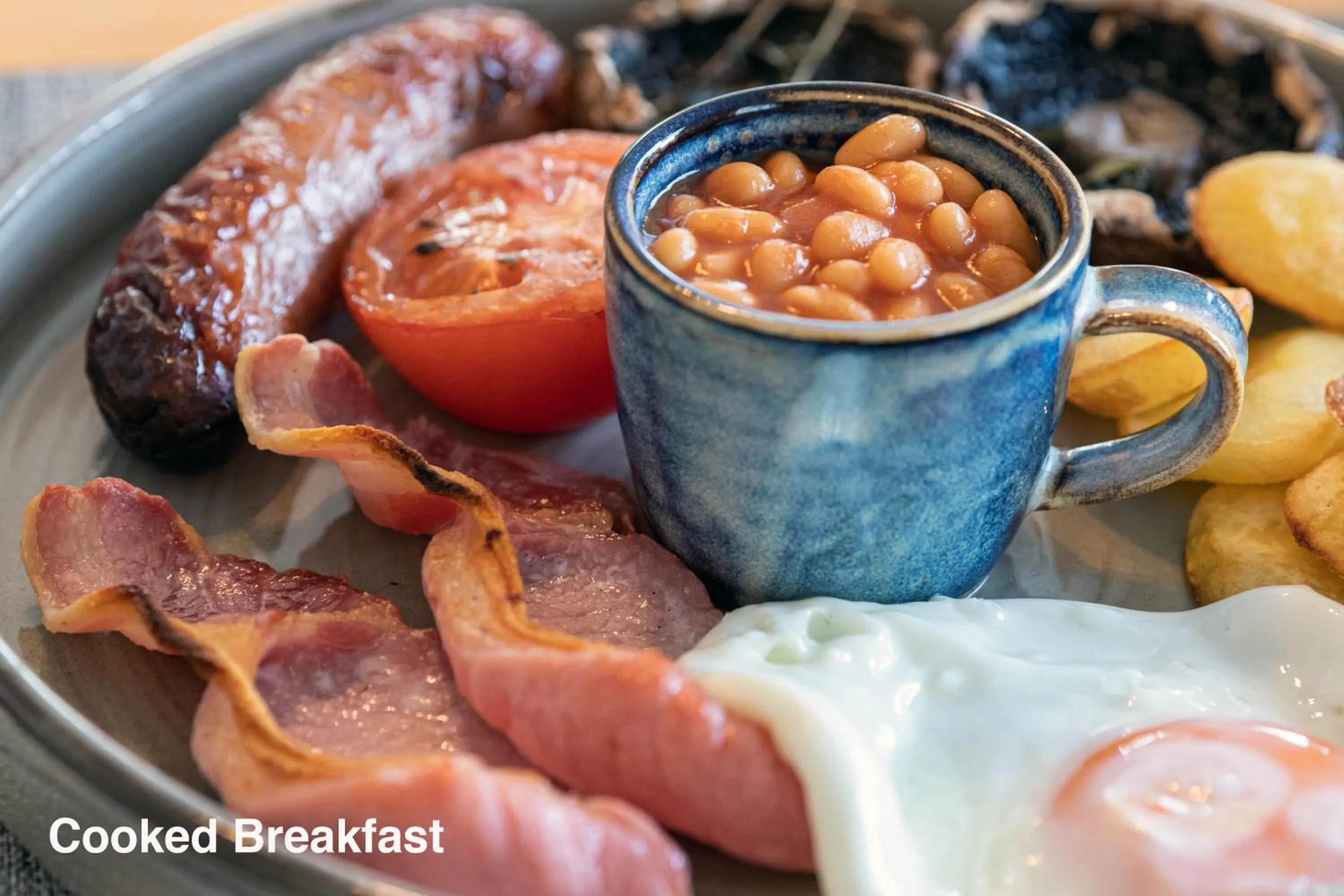 Breakfast in Beecroft Lodge