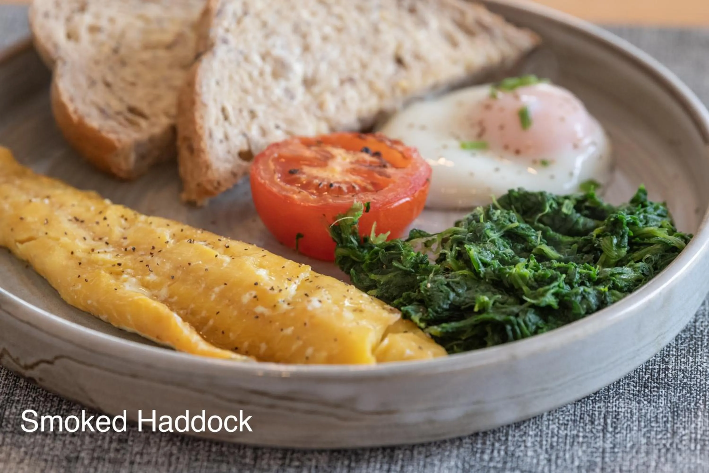 Breakfast in Beecroft Lodge