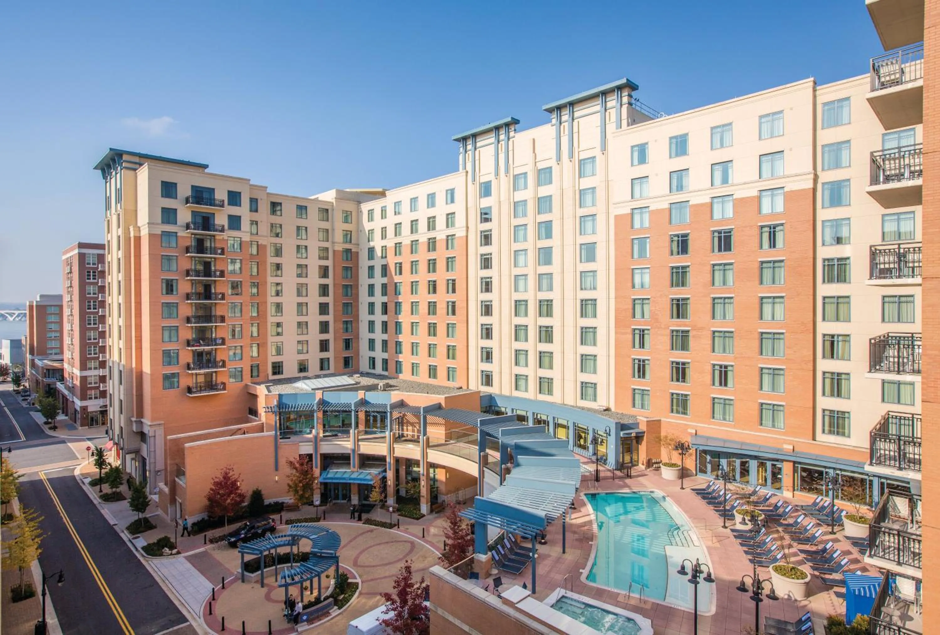 Property building in Club Wyndham National Harbor