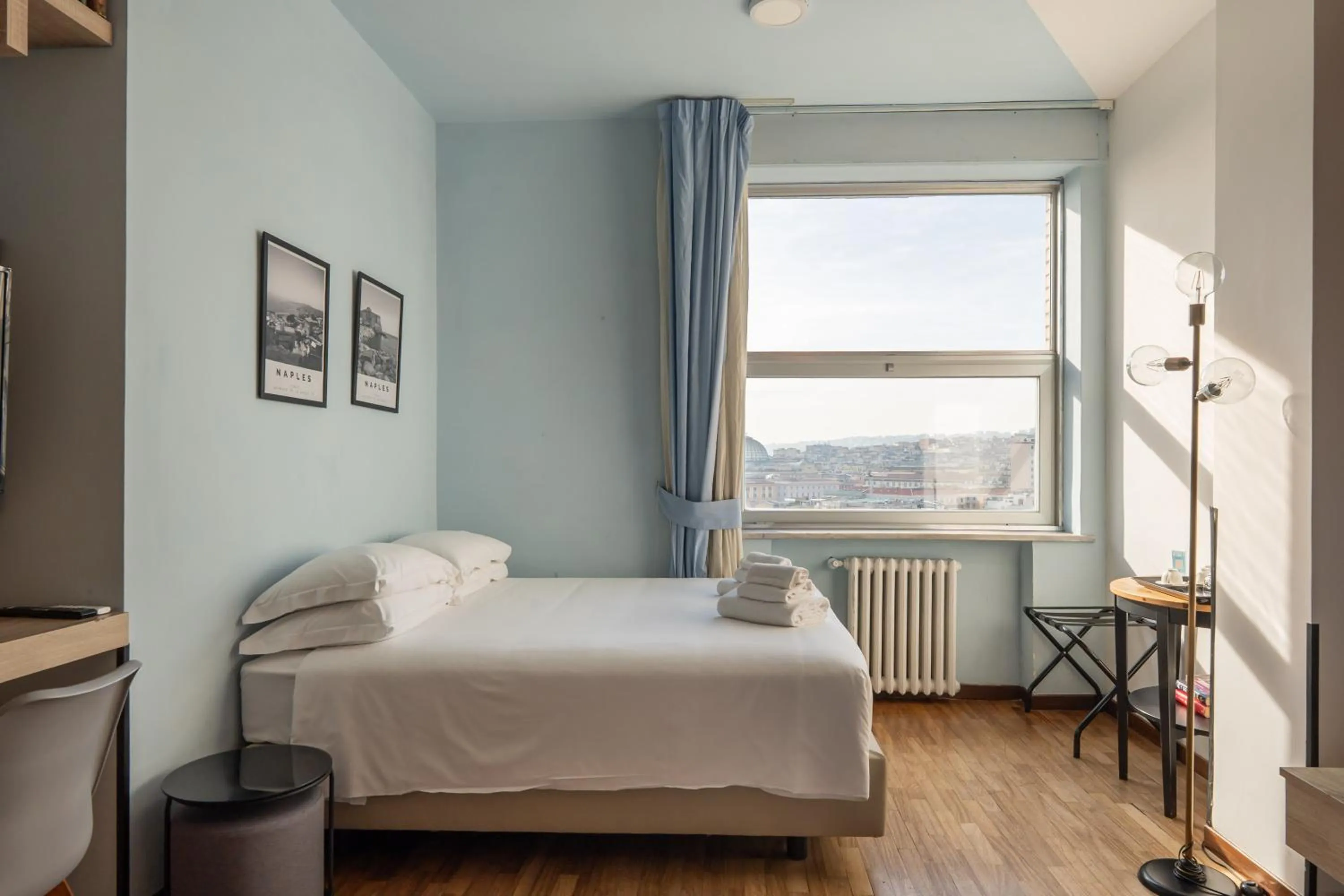 Bed in De Gasperi 55