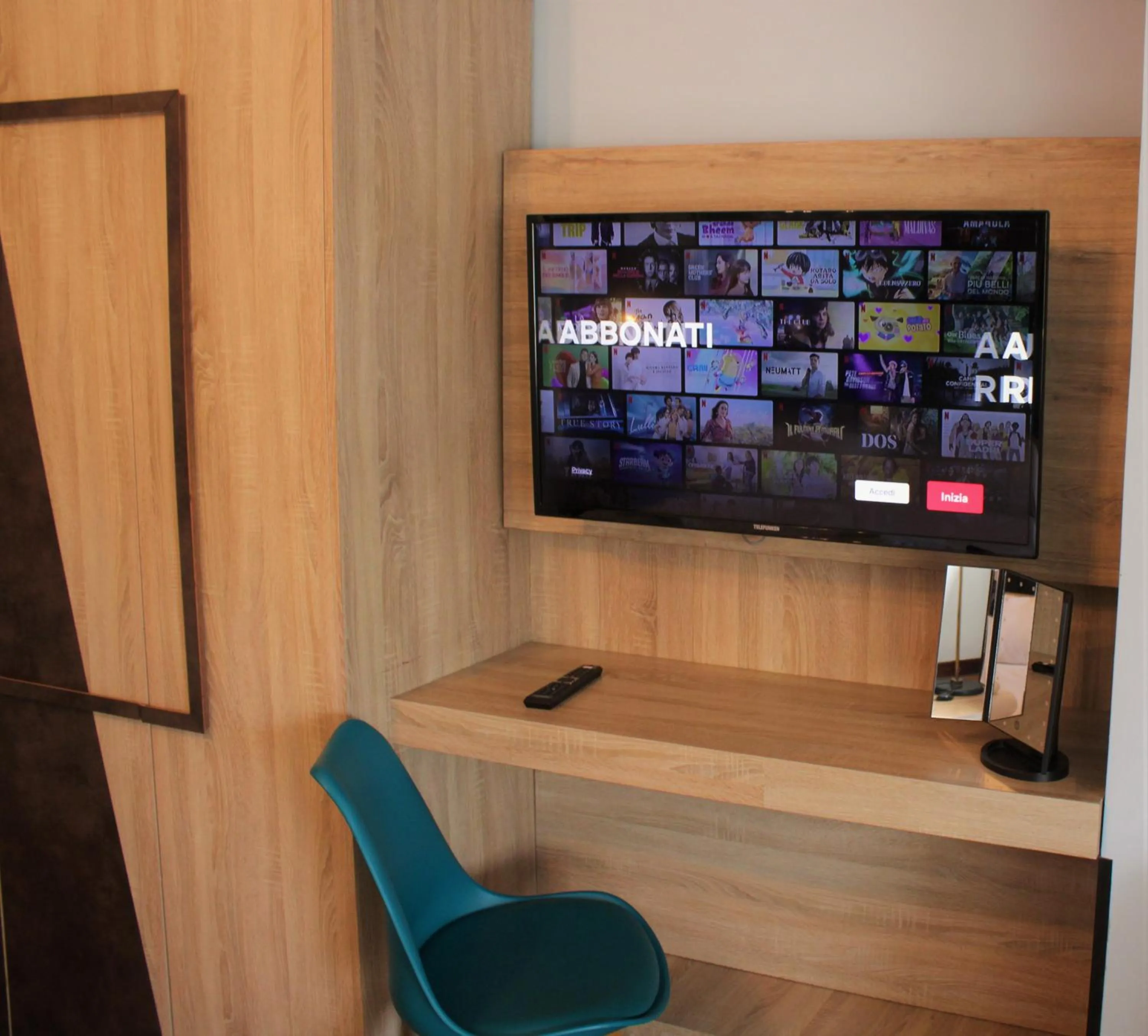 TV and multimedia in De Gasperi 55 - By Pera Rooms Collection