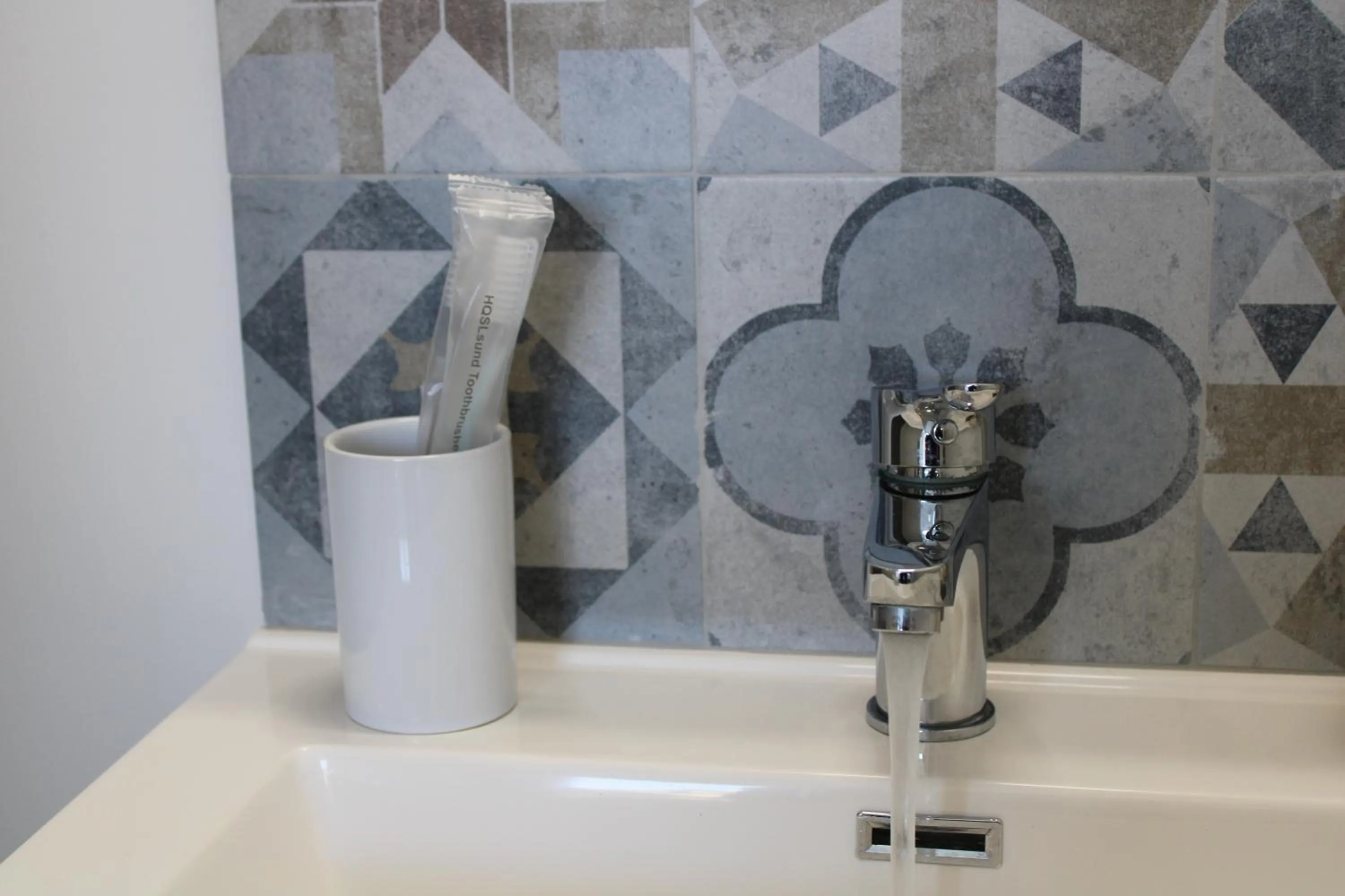 Bathroom in De Gasperi 55 - By Pera Rooms Collection