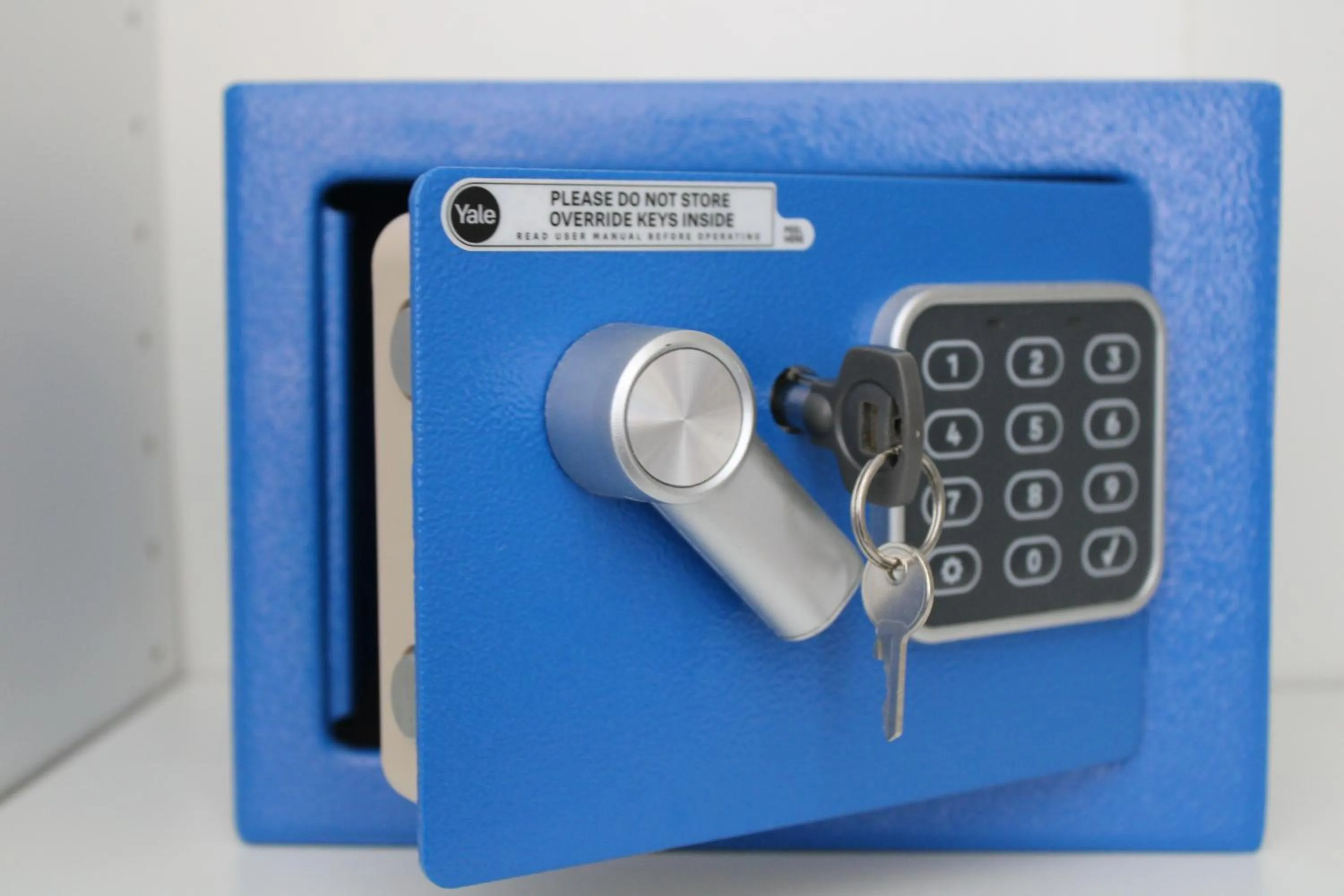 safe in De Gasperi 55 - By Pera Rooms Collection