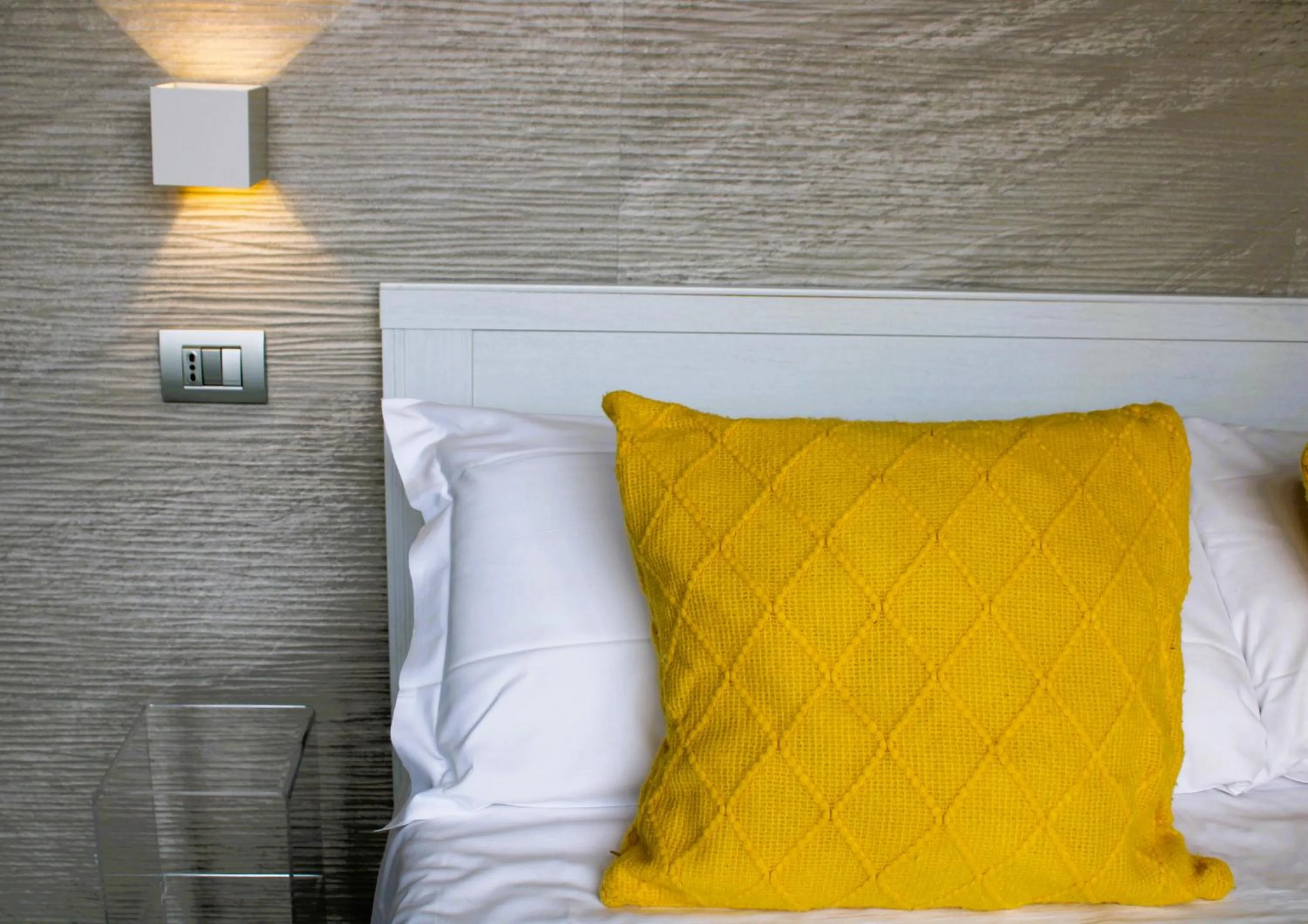 Bed in De Gasperi 55 - By Pera Rooms Collection