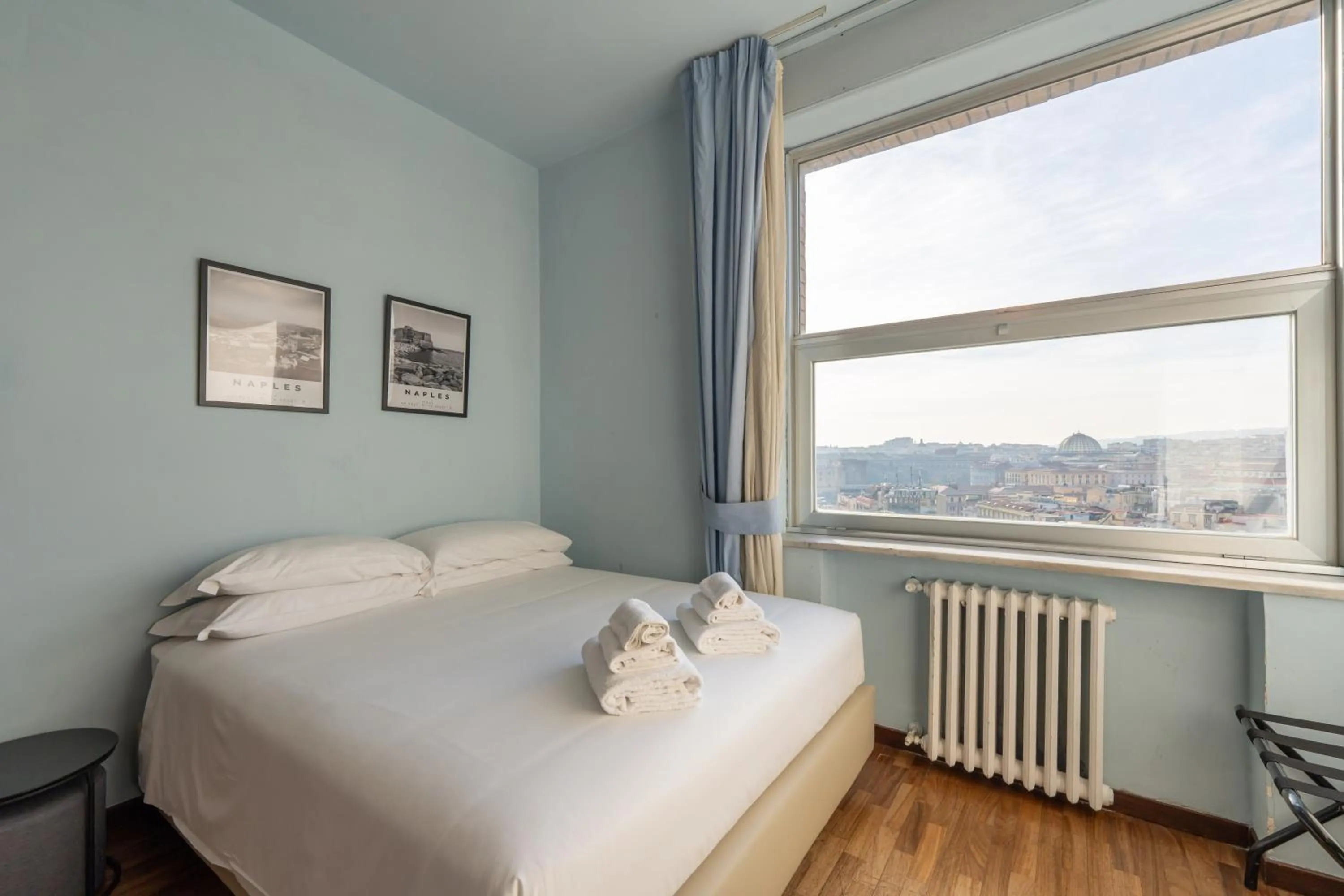 Bed in De Gasperi 55