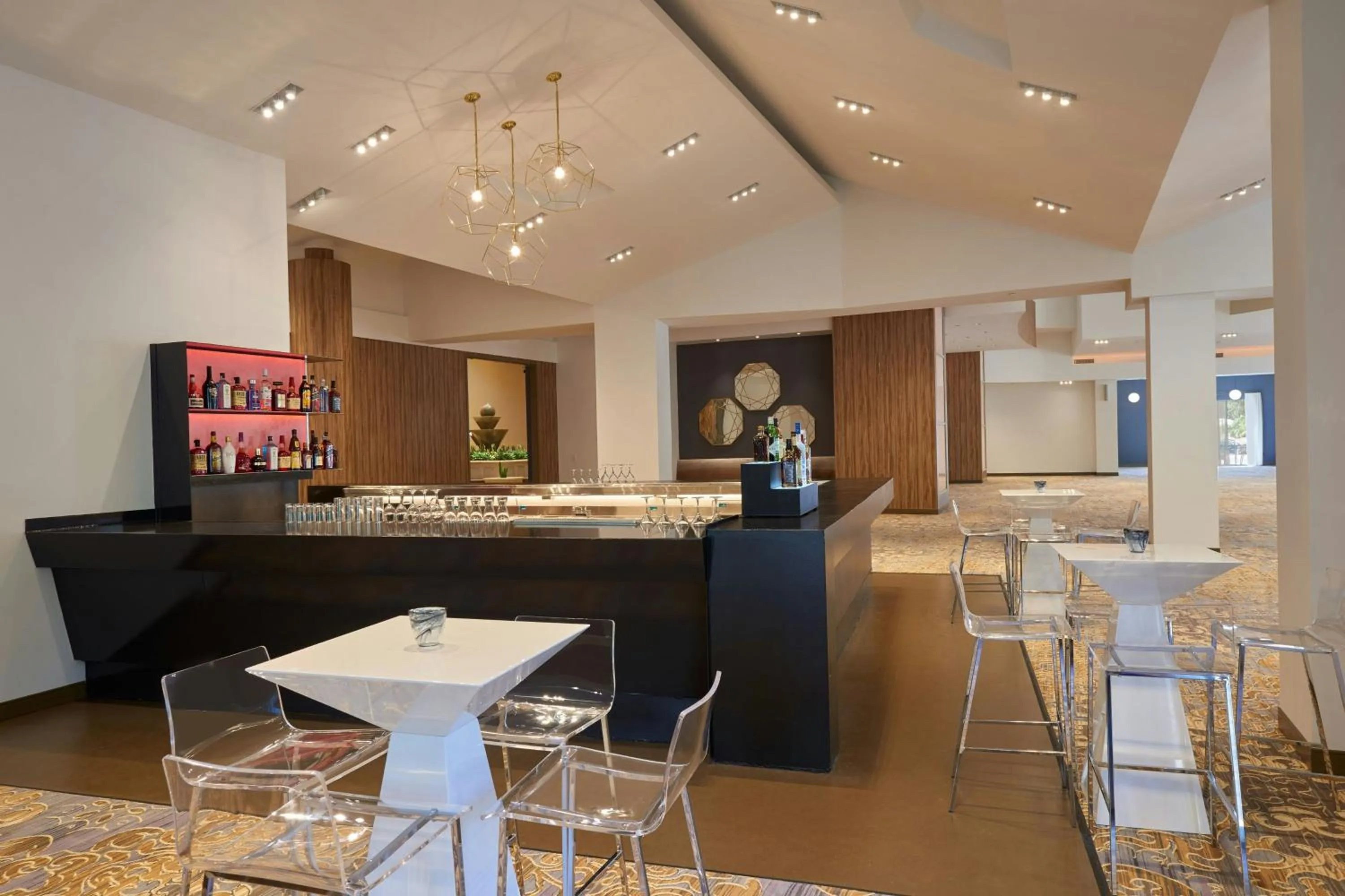 Lounge or bar in JW Marriott Las Vegas Resort & Spa