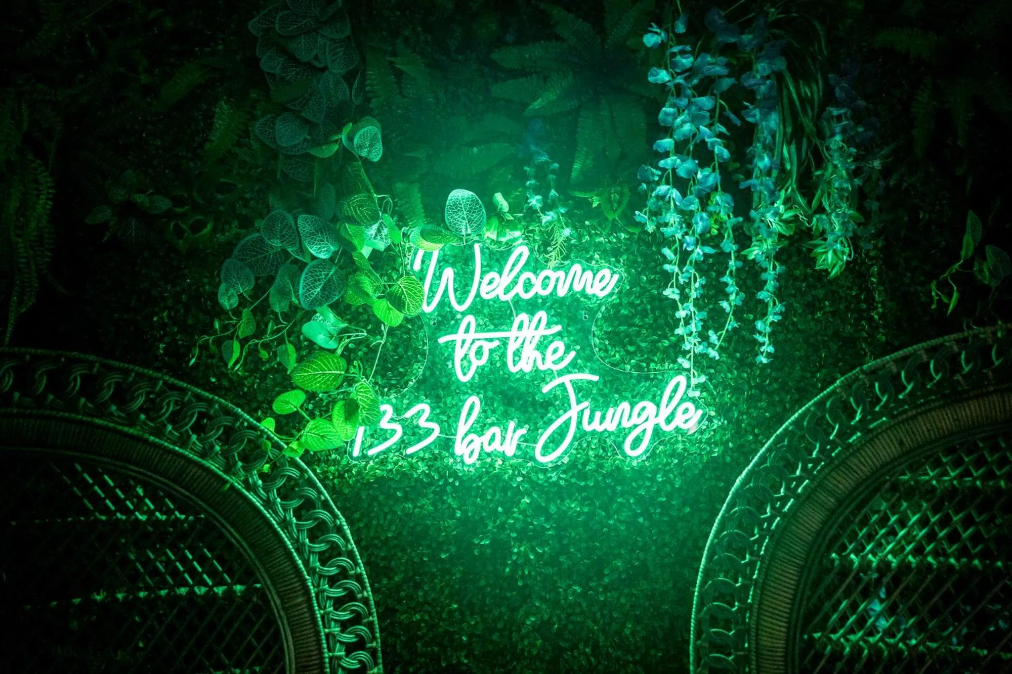 Restaurant/places to eat in Chateau des Ayes - Chambres & suites