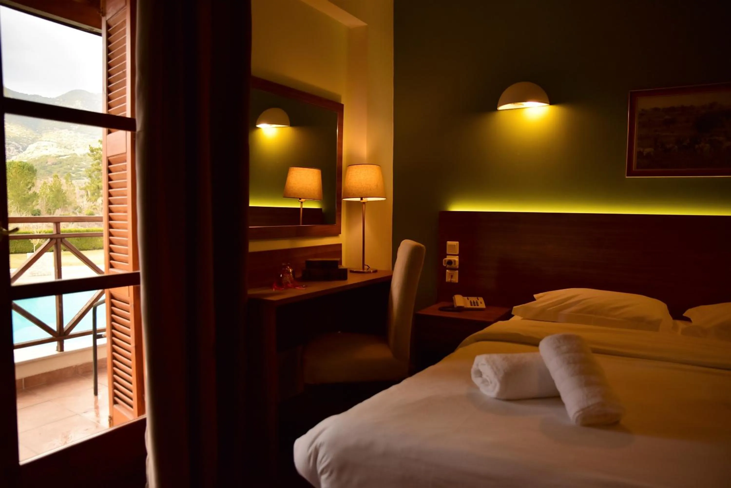 Bedroom, Bed in Mont Helmos Hotel