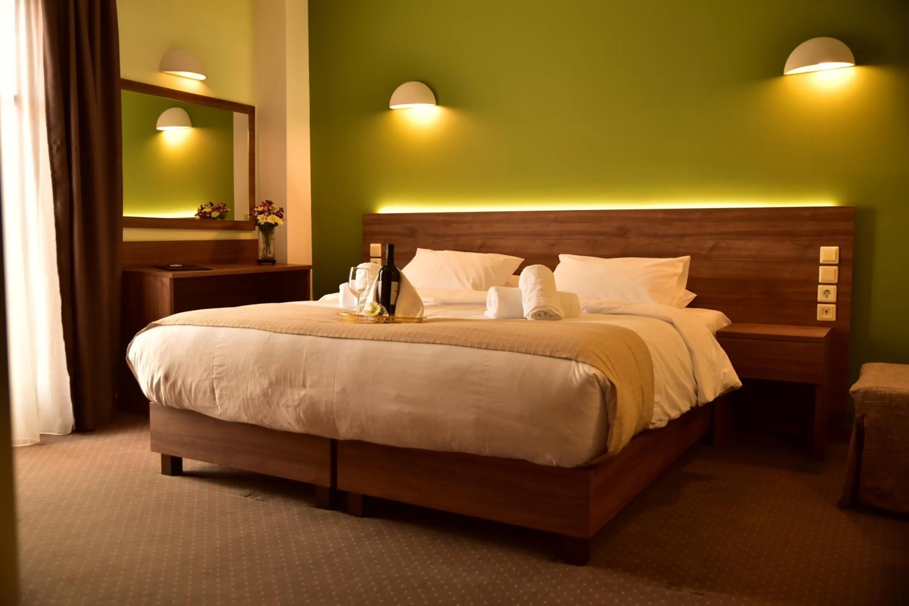 Bedroom, Bed in Mont Helmos Hotel