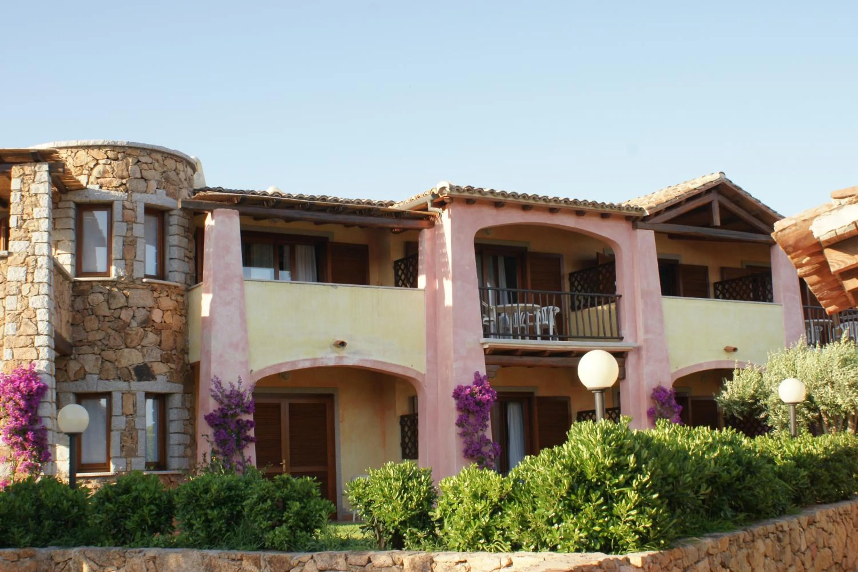 Facade/entrance in Baia Caddinas Clubresidence