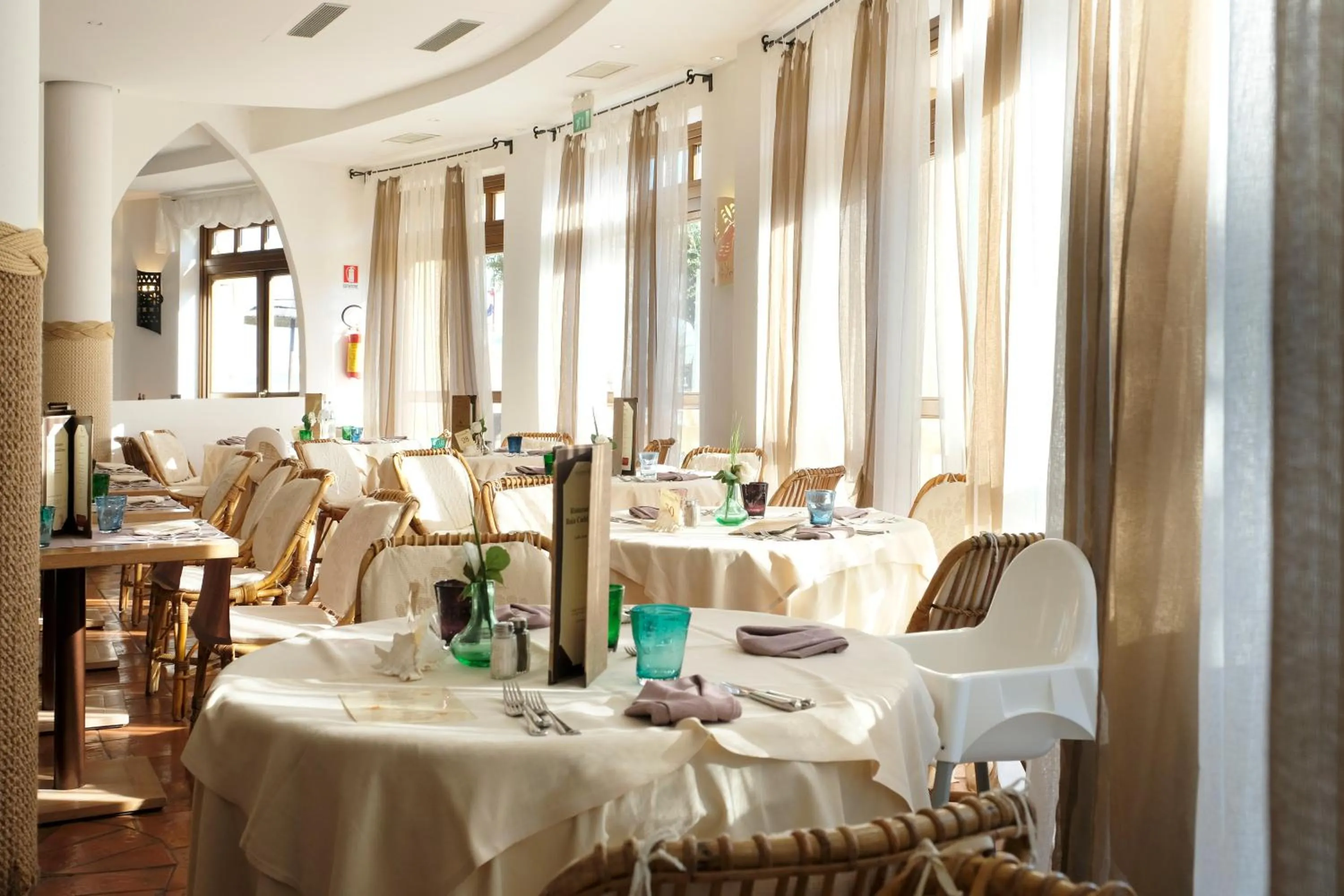 Restaurant/places to eat in Baia Caddinas Clubresidence