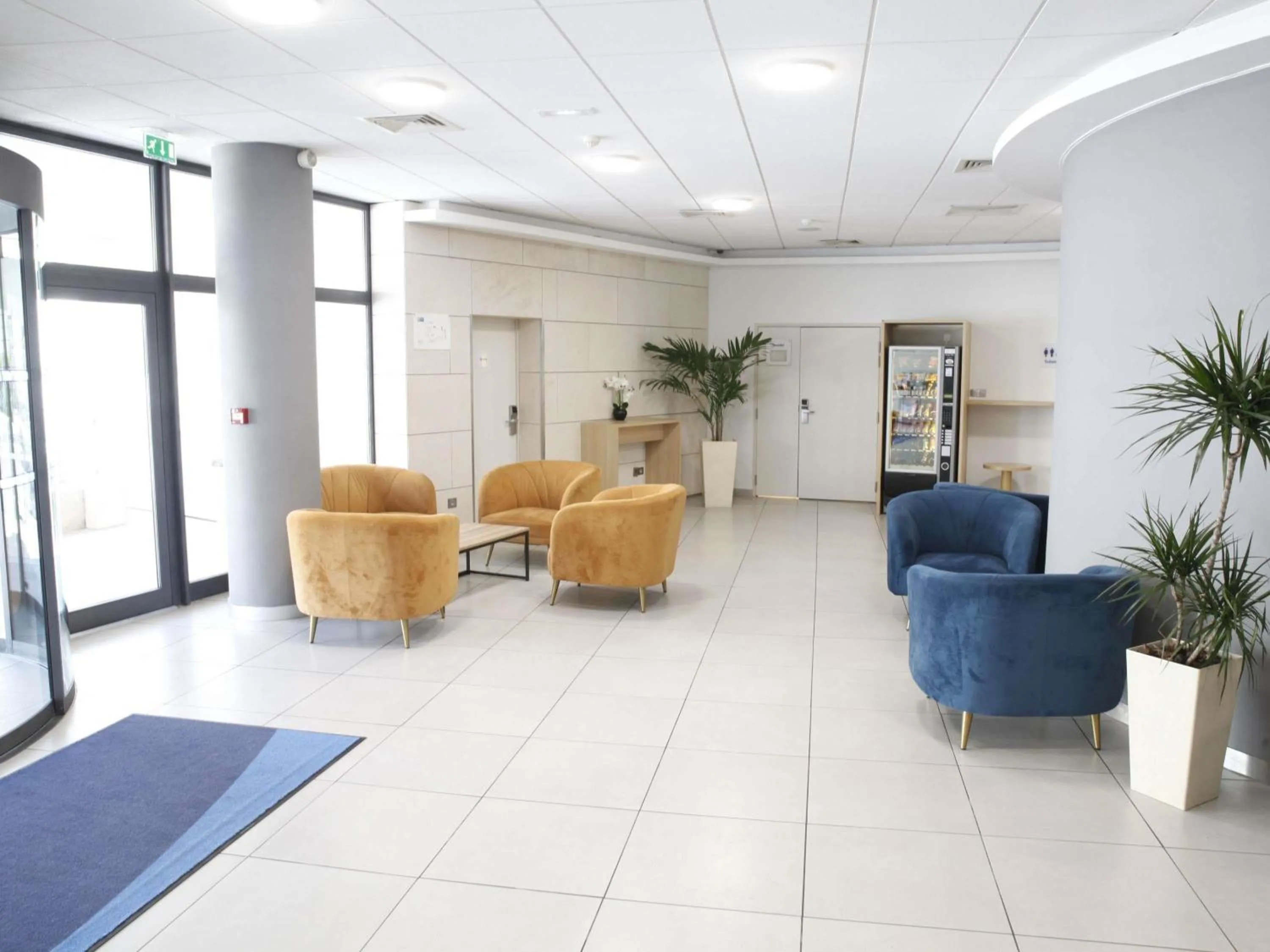 Property building in Hôtel Marseille Centre Gare Saint-Charles