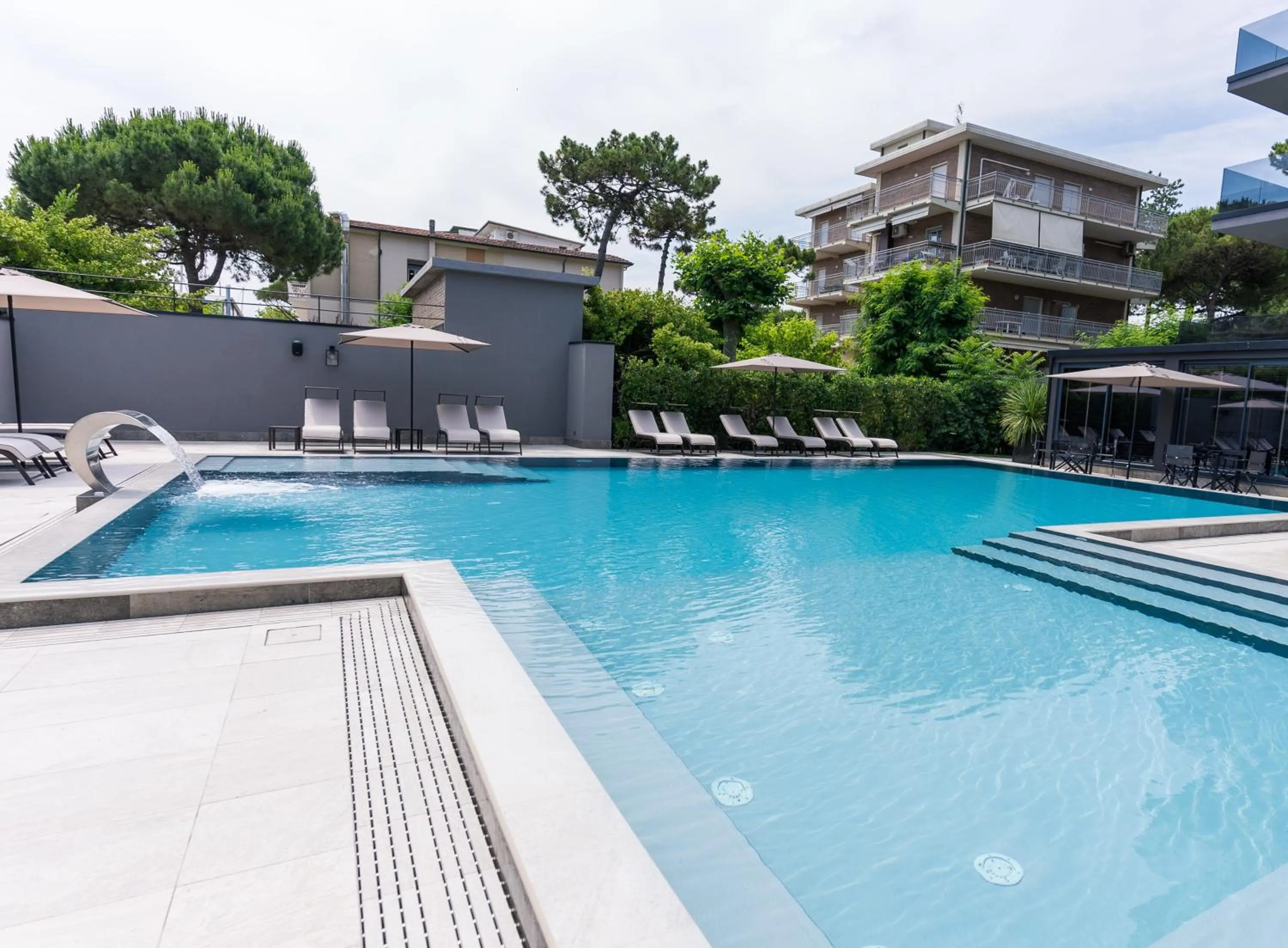 Swimming pool in Coast Hotel & Spa - Adults Only Aperto tutto l'anno