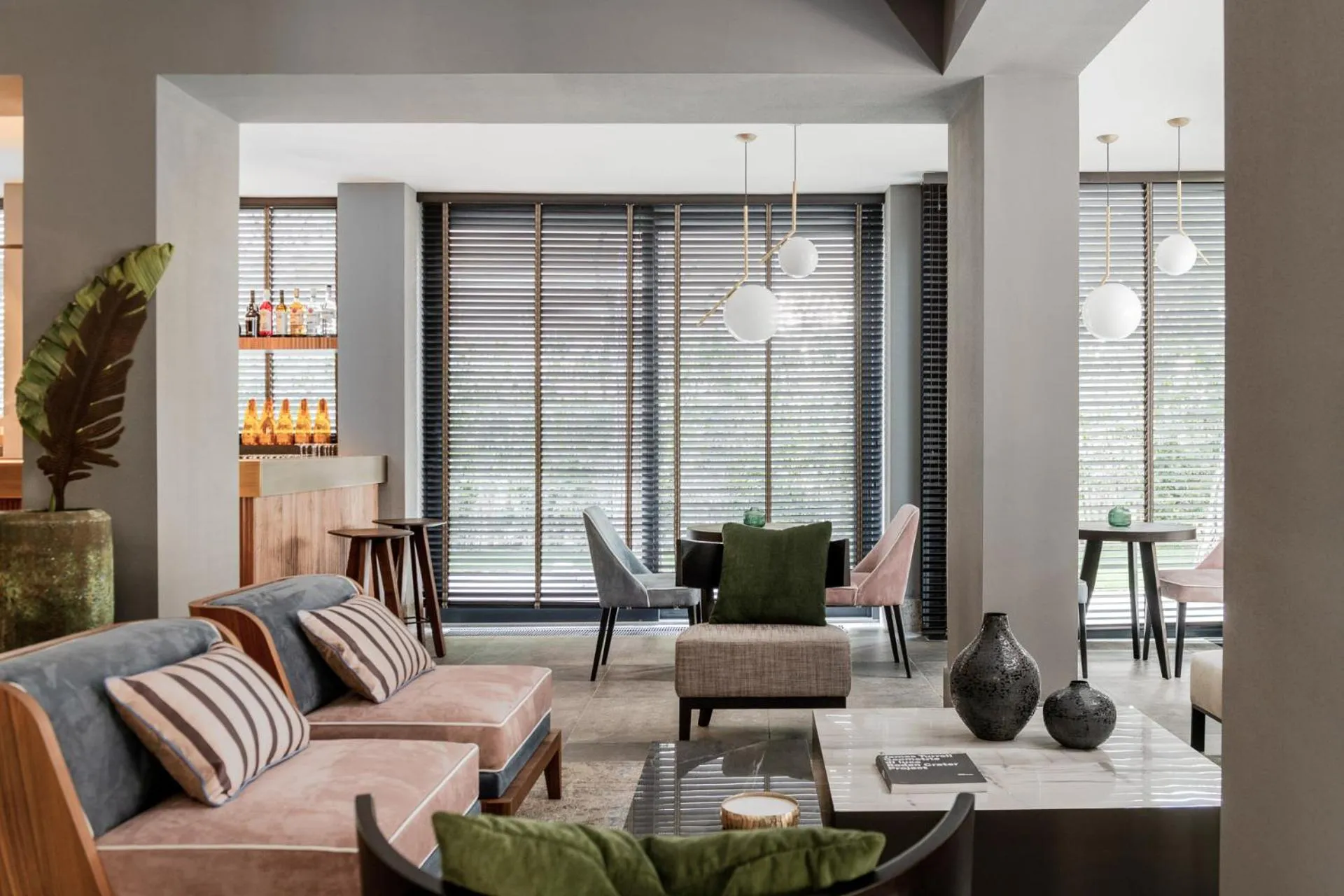 Communal lounge/ TV room in Coast Hotel & Spa - Adults Only Aperto tutto l'anno