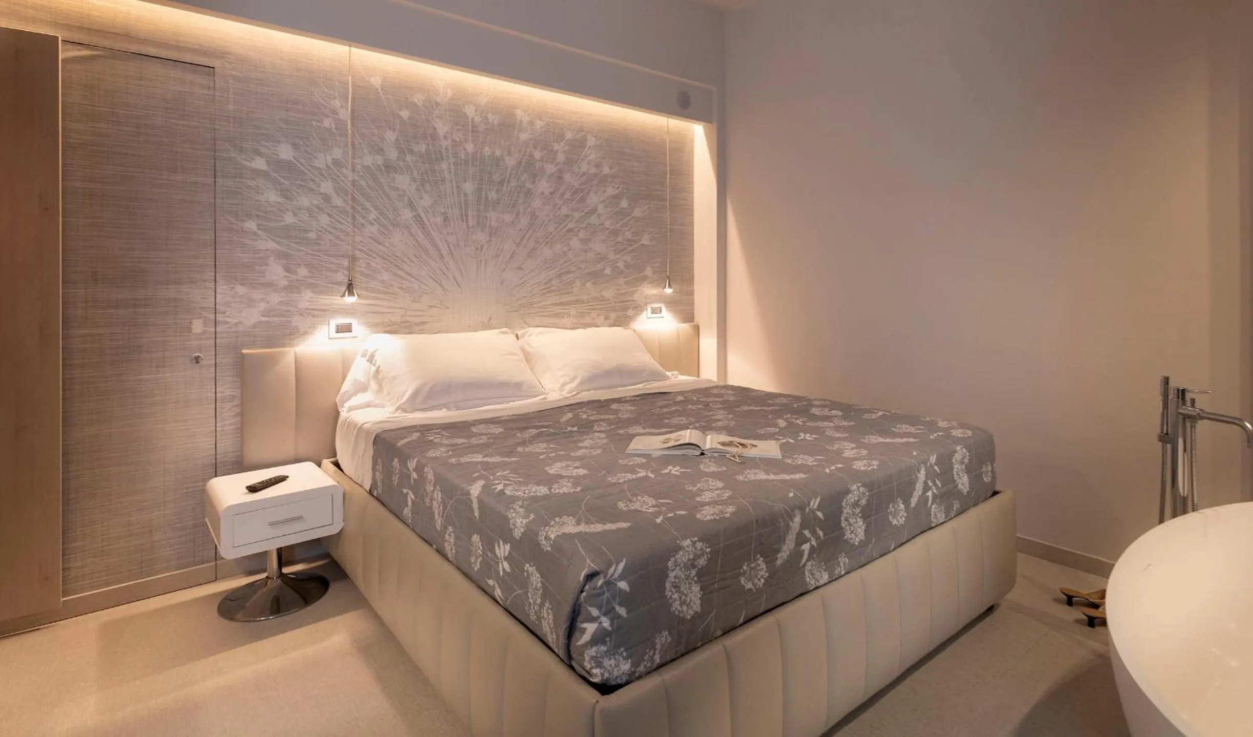 Bed in Hotel Ghirlandina