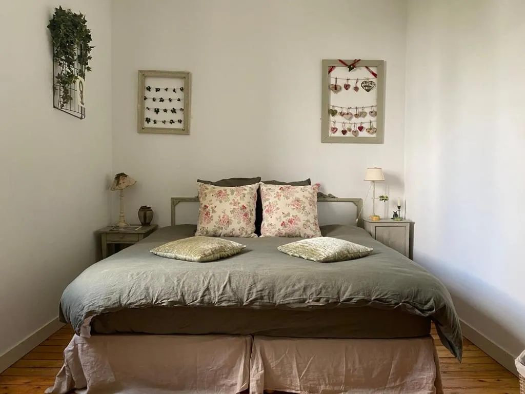 Double or Twin Room with Garden View in Le Celadon