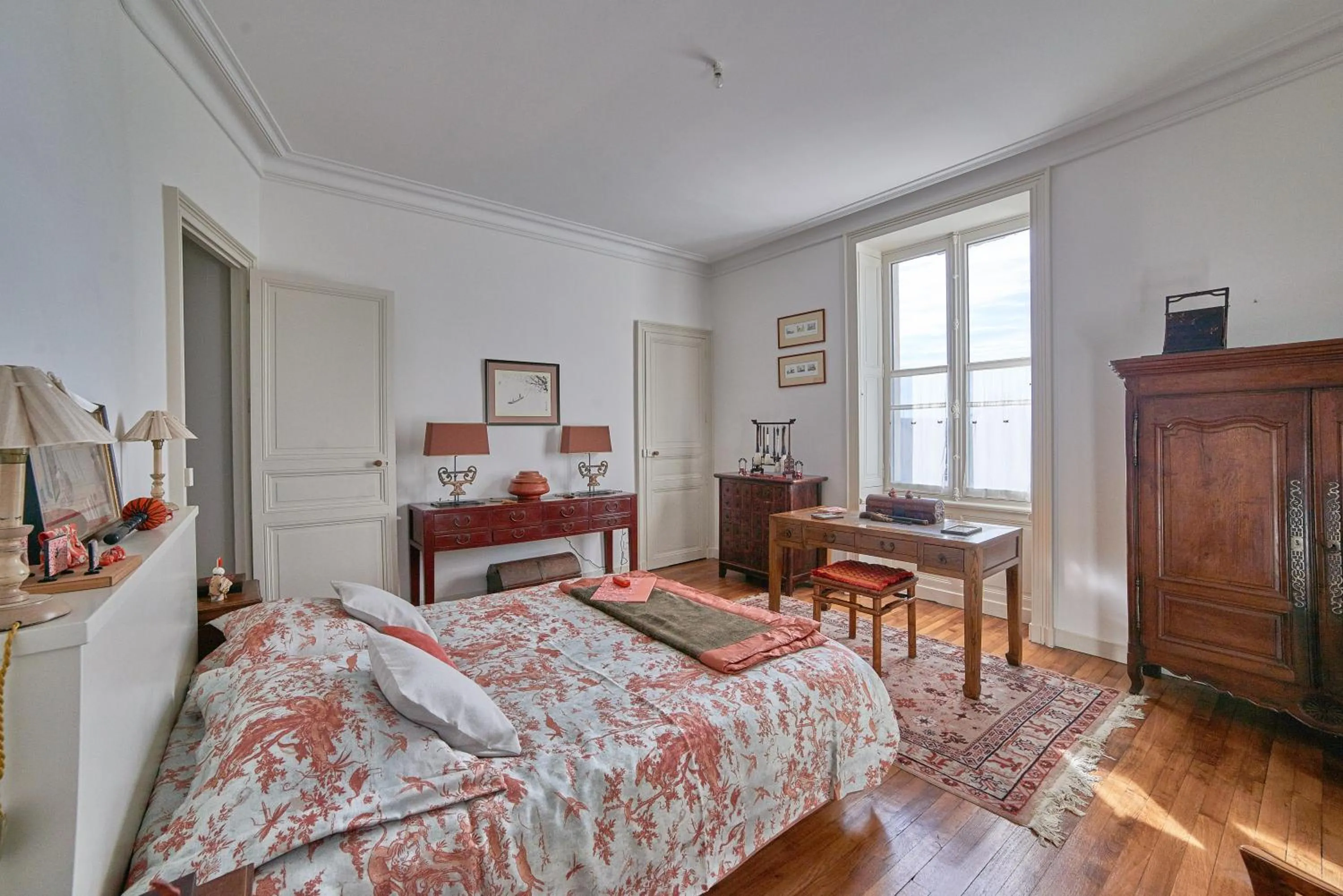Double Room with Private Bathroom in Le Celadon
