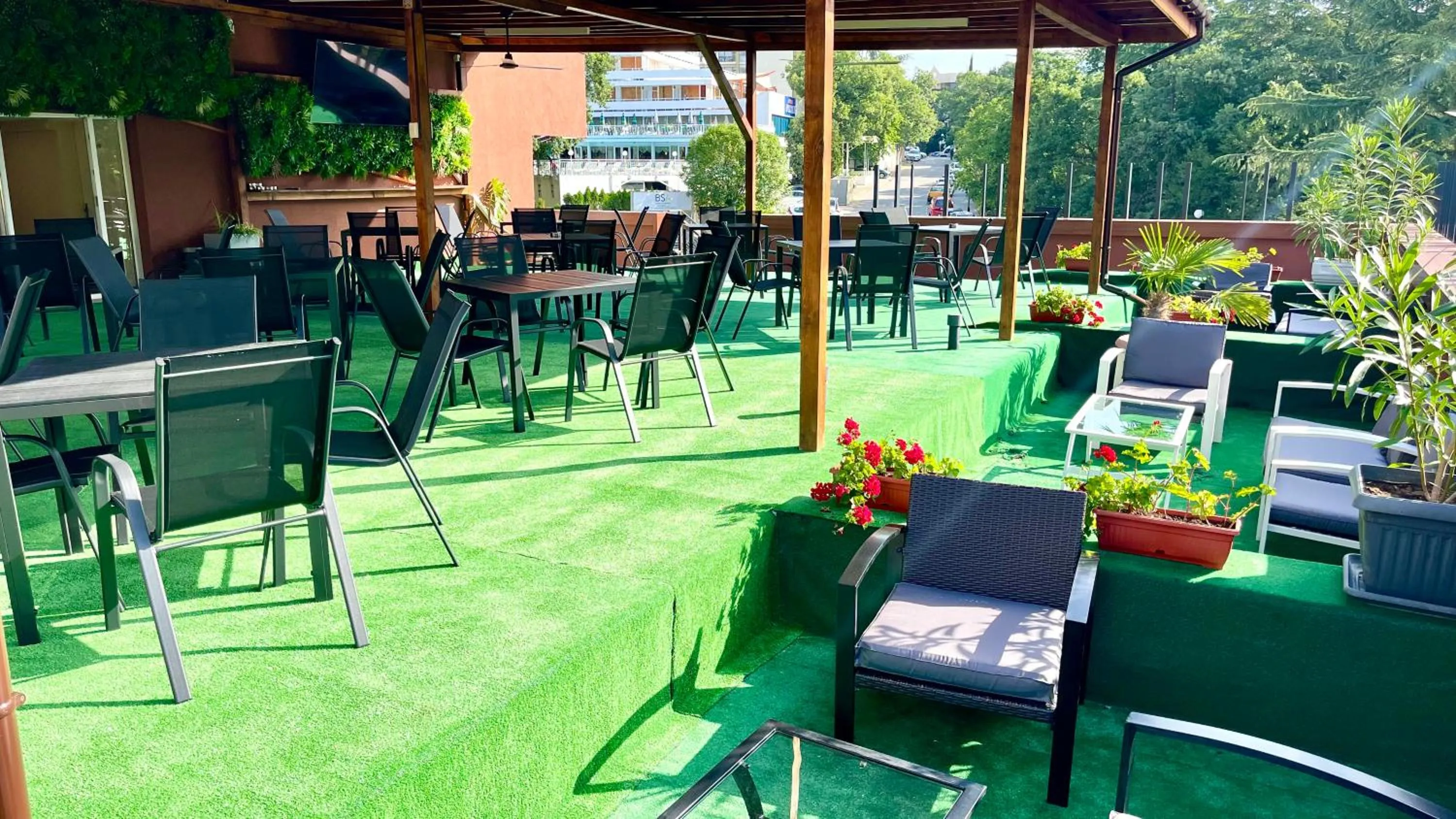 Lounge or bar in BSA Gradina Hotel & Aquapark - All Inclusive