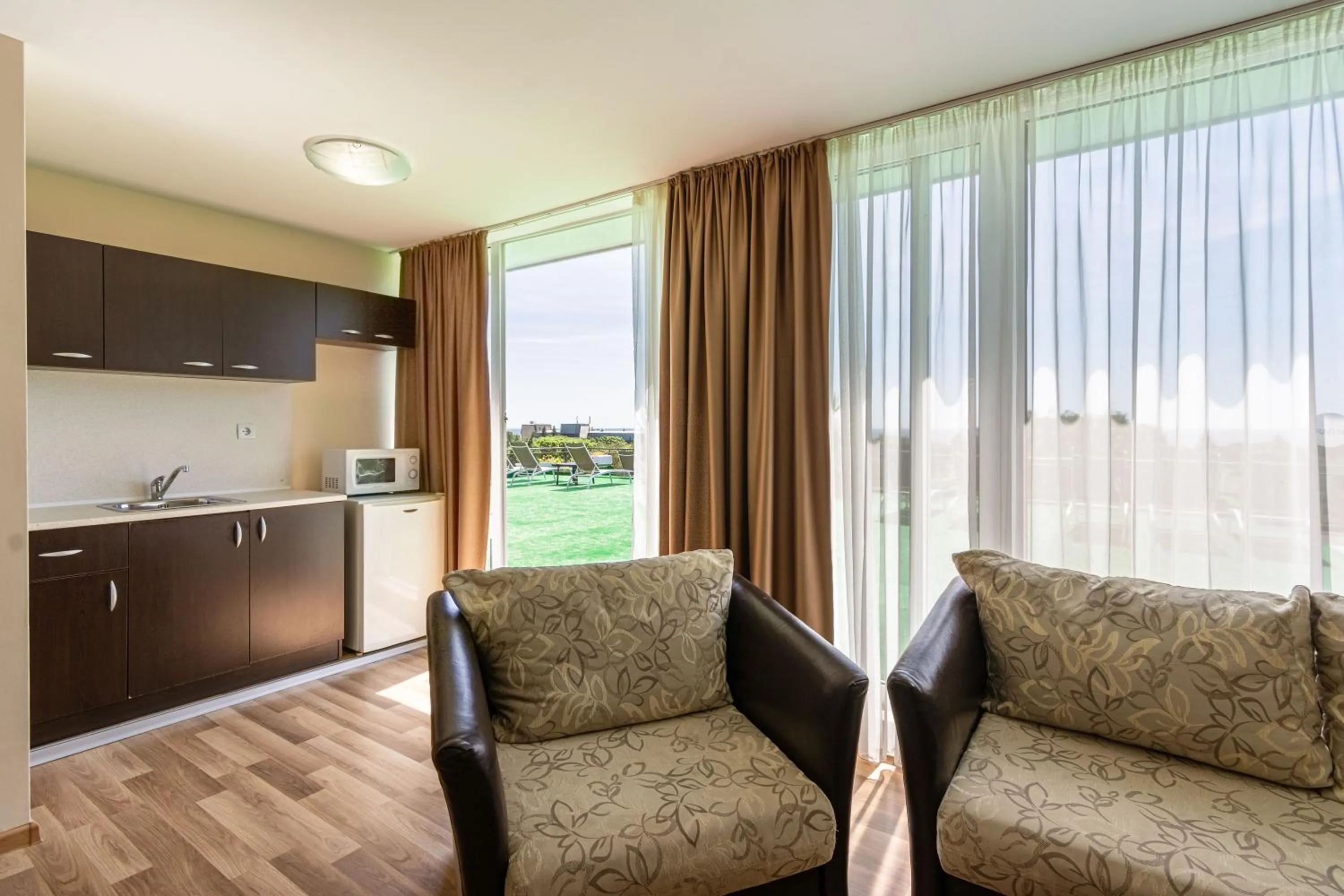 Kitchen or kitchenette in BSA Gradina Hotel & Aquapark - All Inclusive