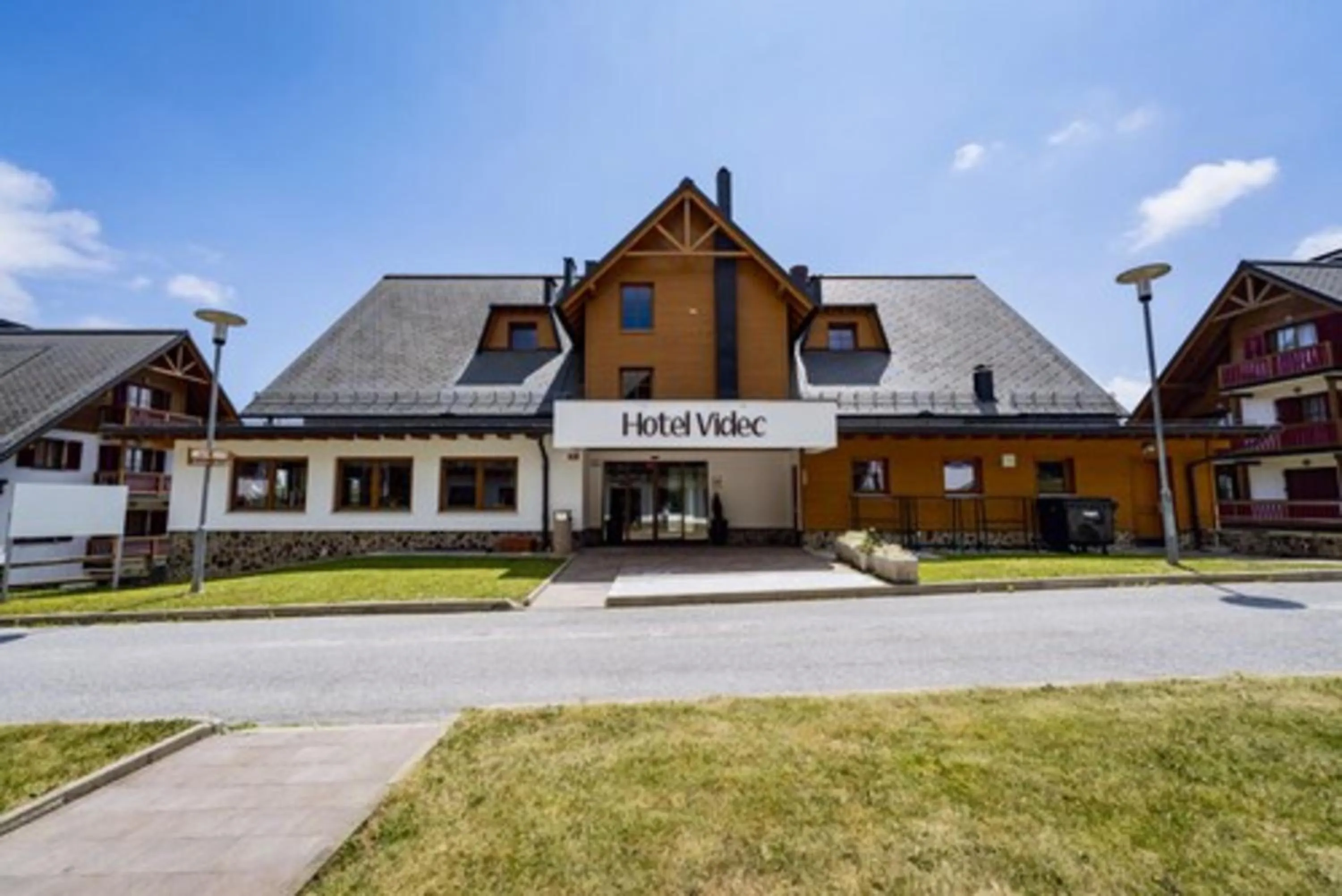 Property building in Pohorje Village Wellbeing Resort - Forest Hotel Videc