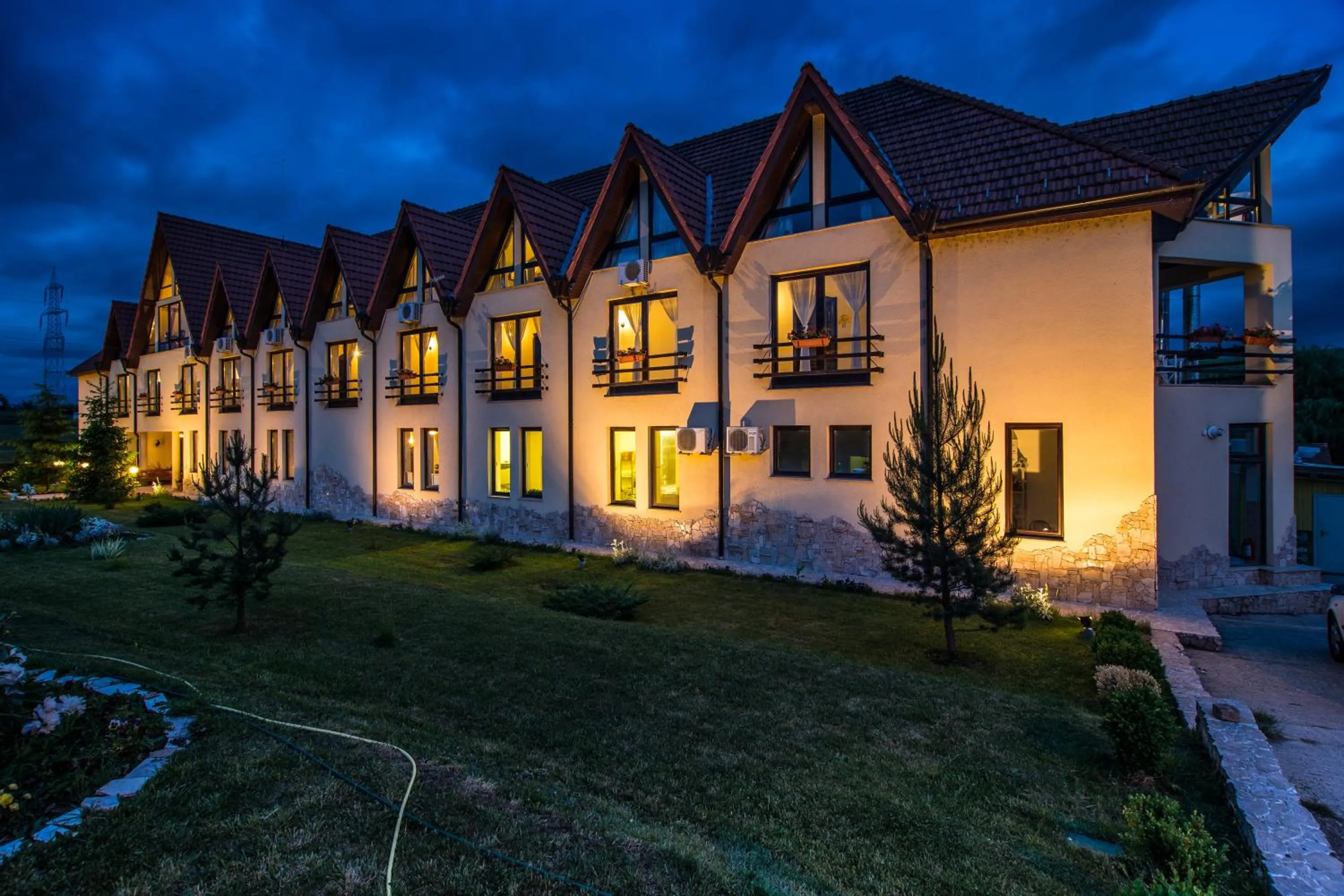 Facade/entrance in Conacul Archia