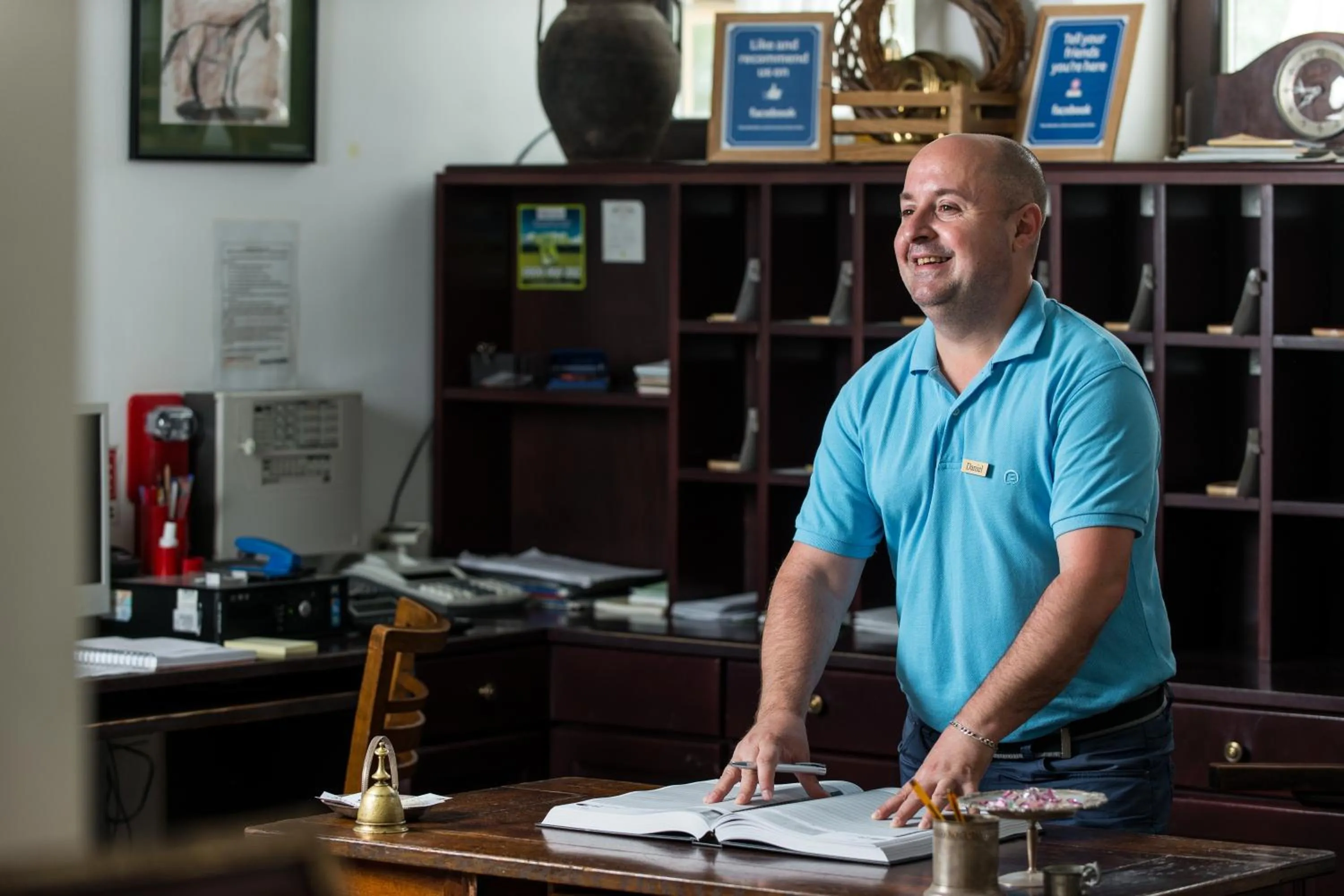 Staff in Conacul Archia