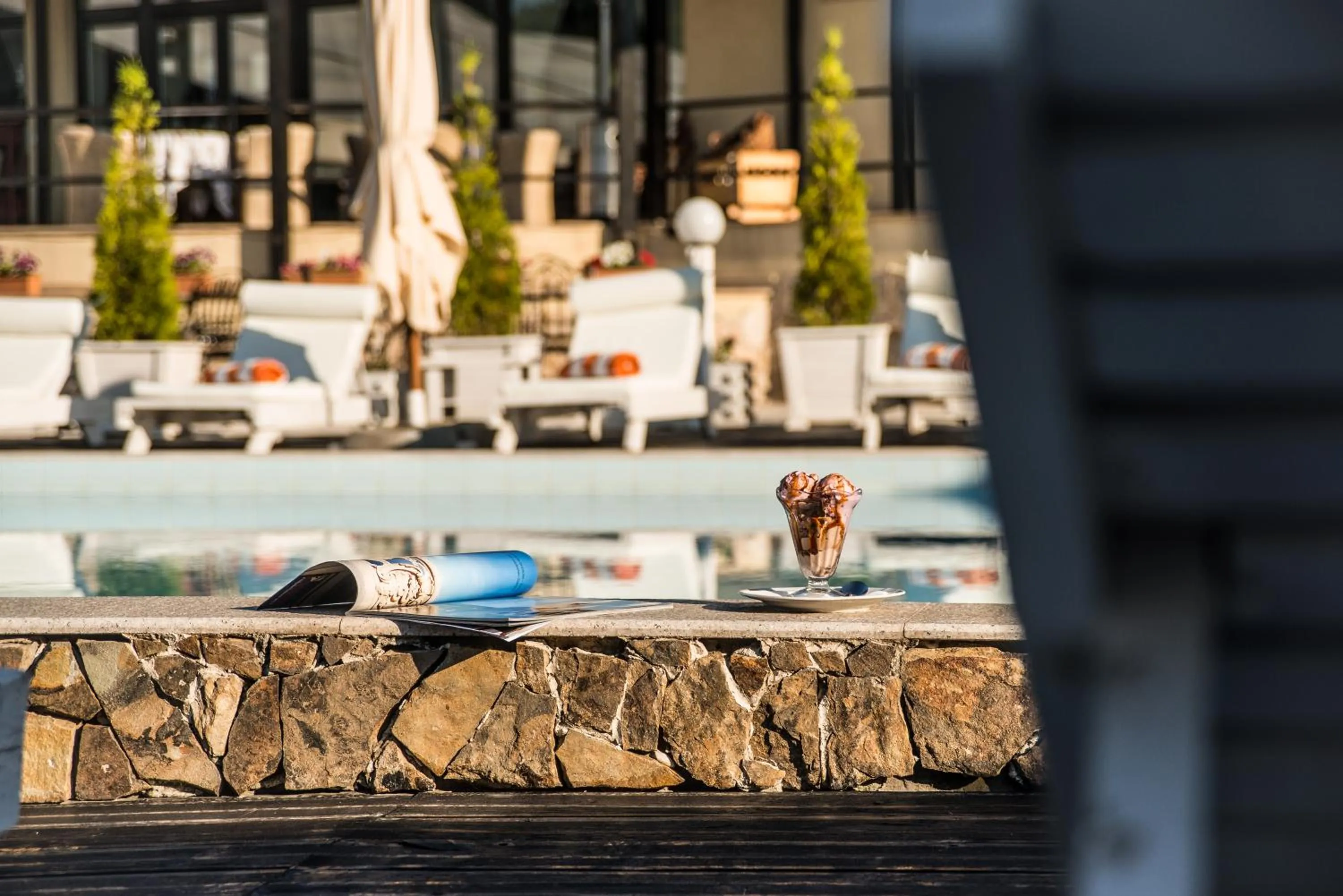 Swimming pool in Conacul Archia