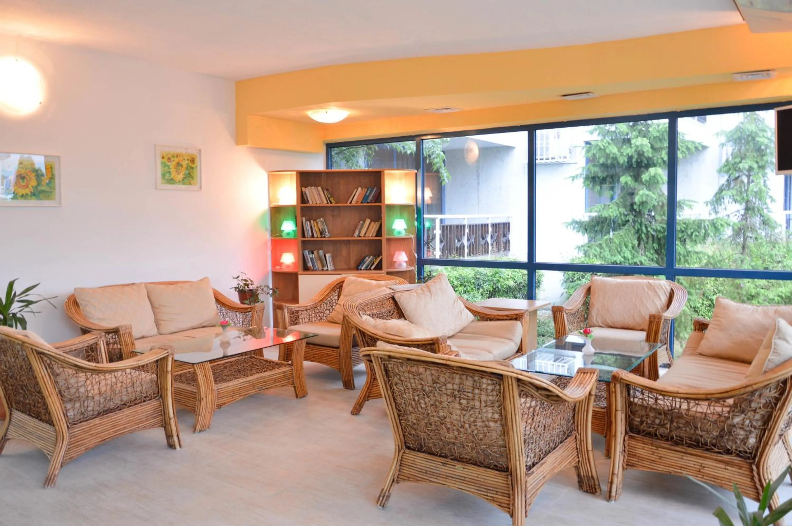 Lobby or reception in Hotel Slavuna