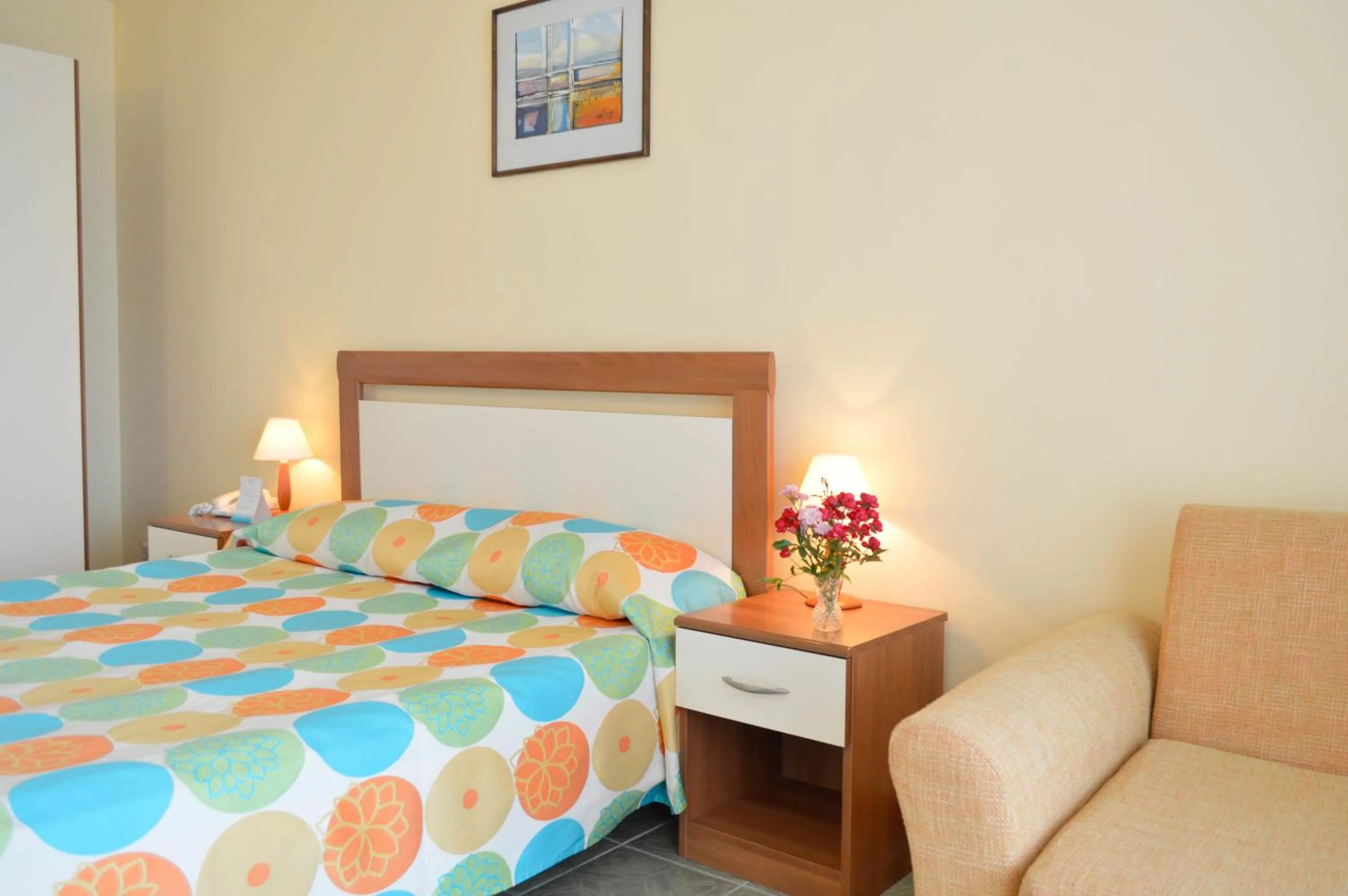 Photo of the whole room, Bed in Hotel Laguna Mare