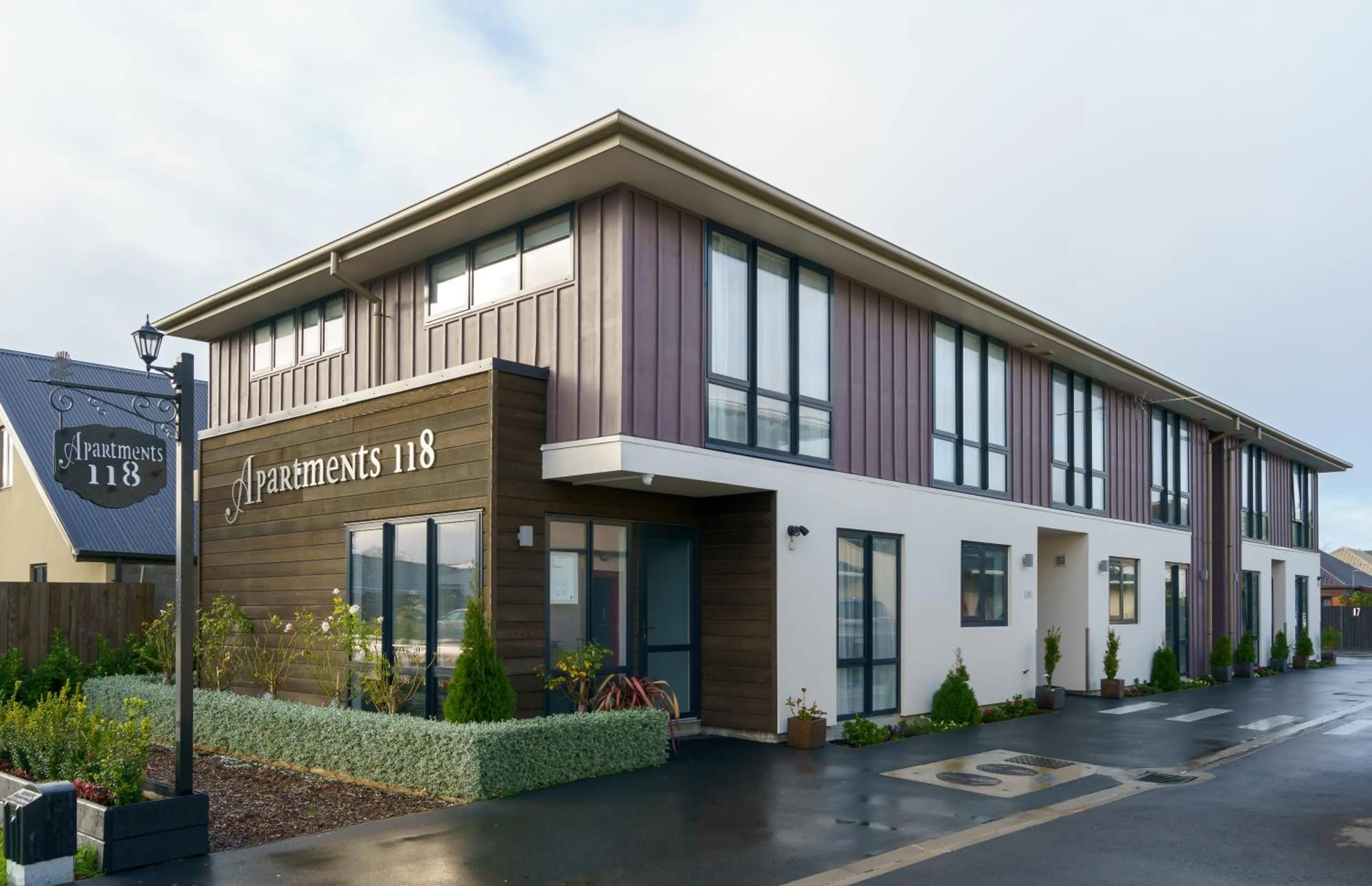 Property building in Apartments 118