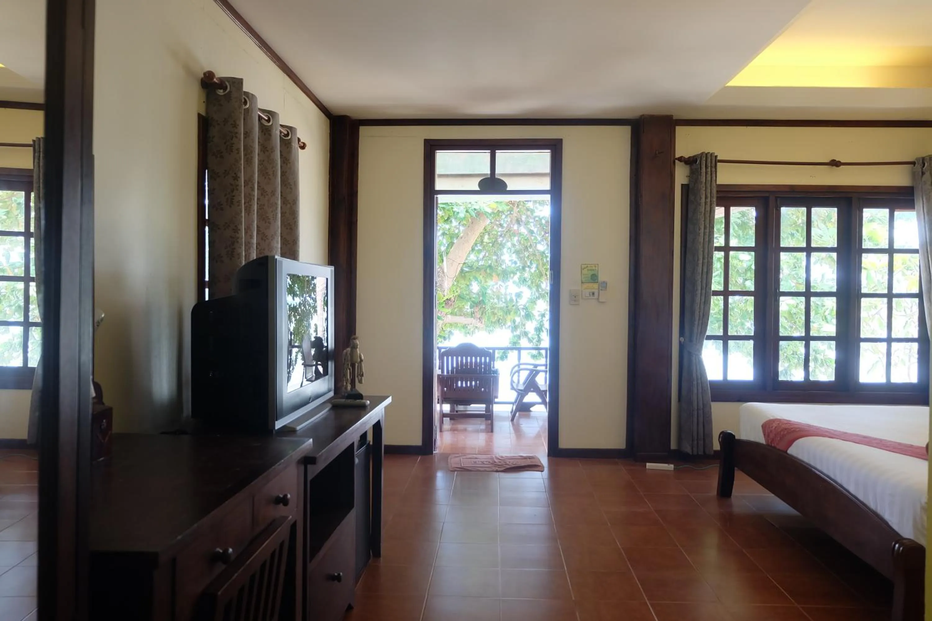 Bedroom in Tharathip Resort Koh Phangan - SHA Plus