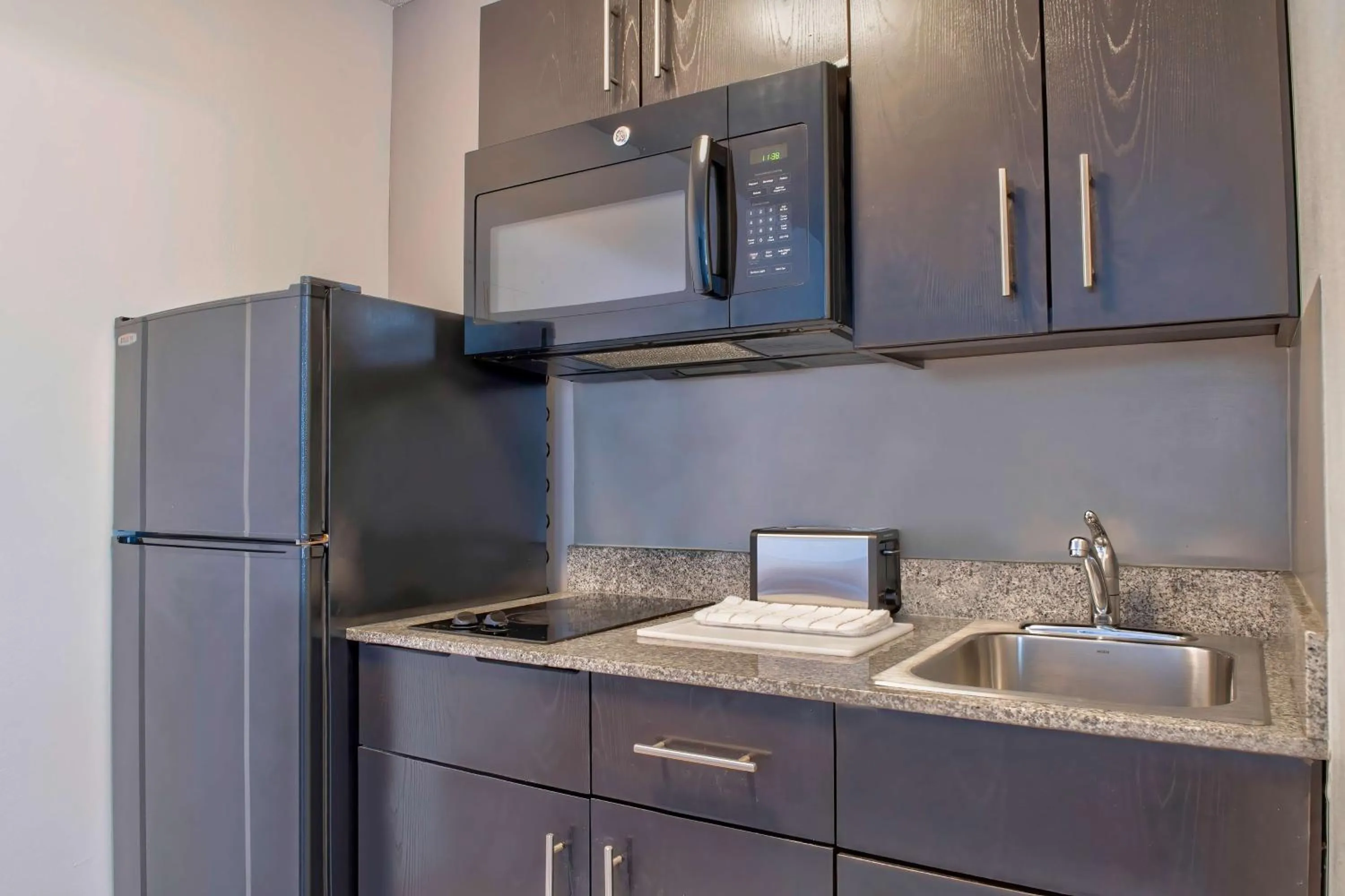 Other in Studio 6-Pascagoula, MS