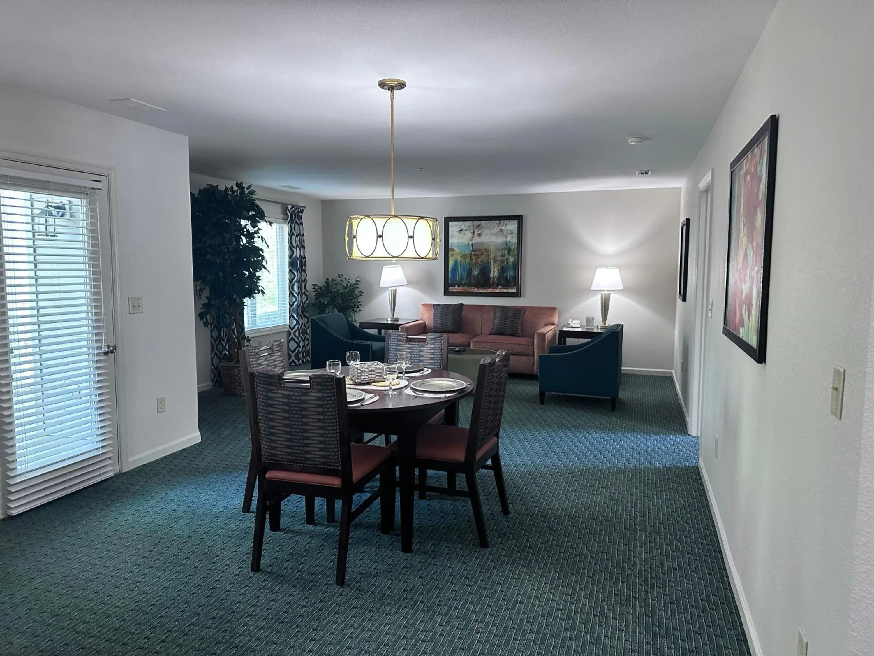 Deluxe Suite in Vacation Village at Williamsburg Deluxe Suite in Vacation Village at Williamsburg