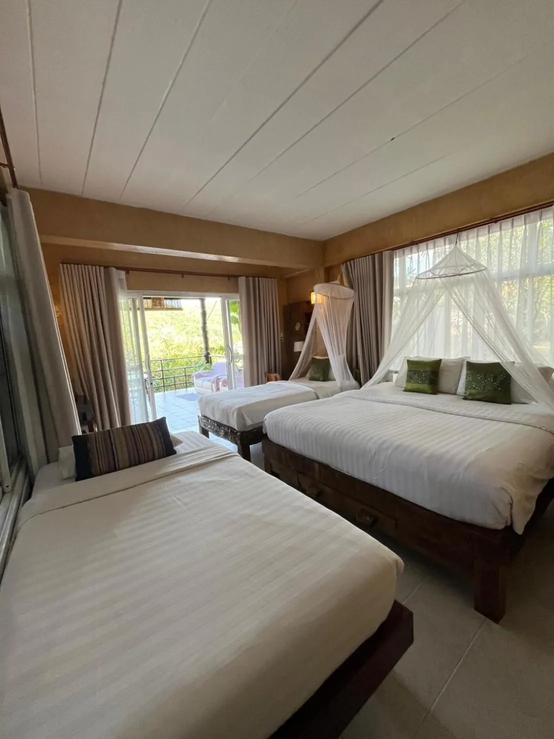 Bed in Cookies Salad Resort