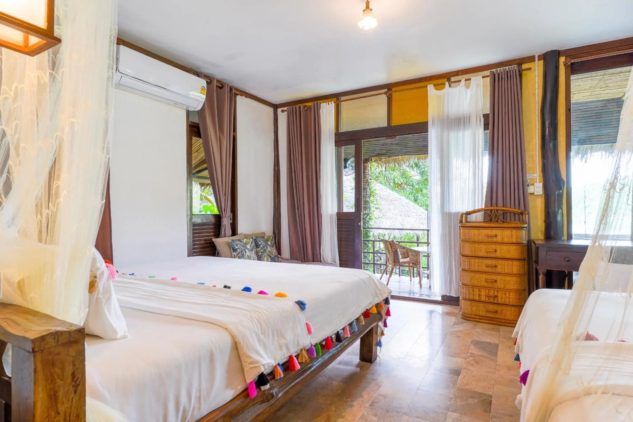 Bed in Cookies Salad Resort