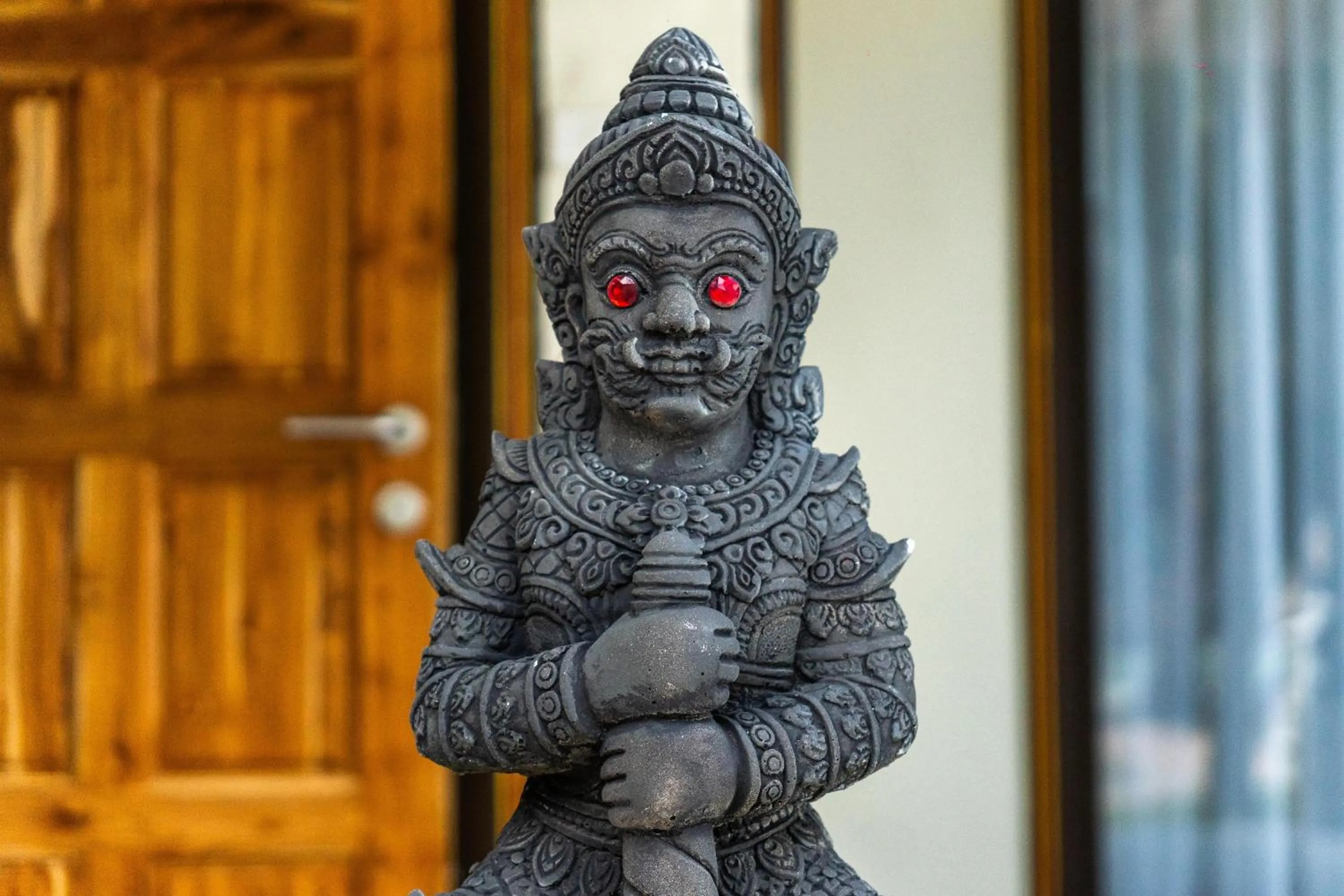 Decorative detail in Crystal Bay Yacht Club Beach Resort