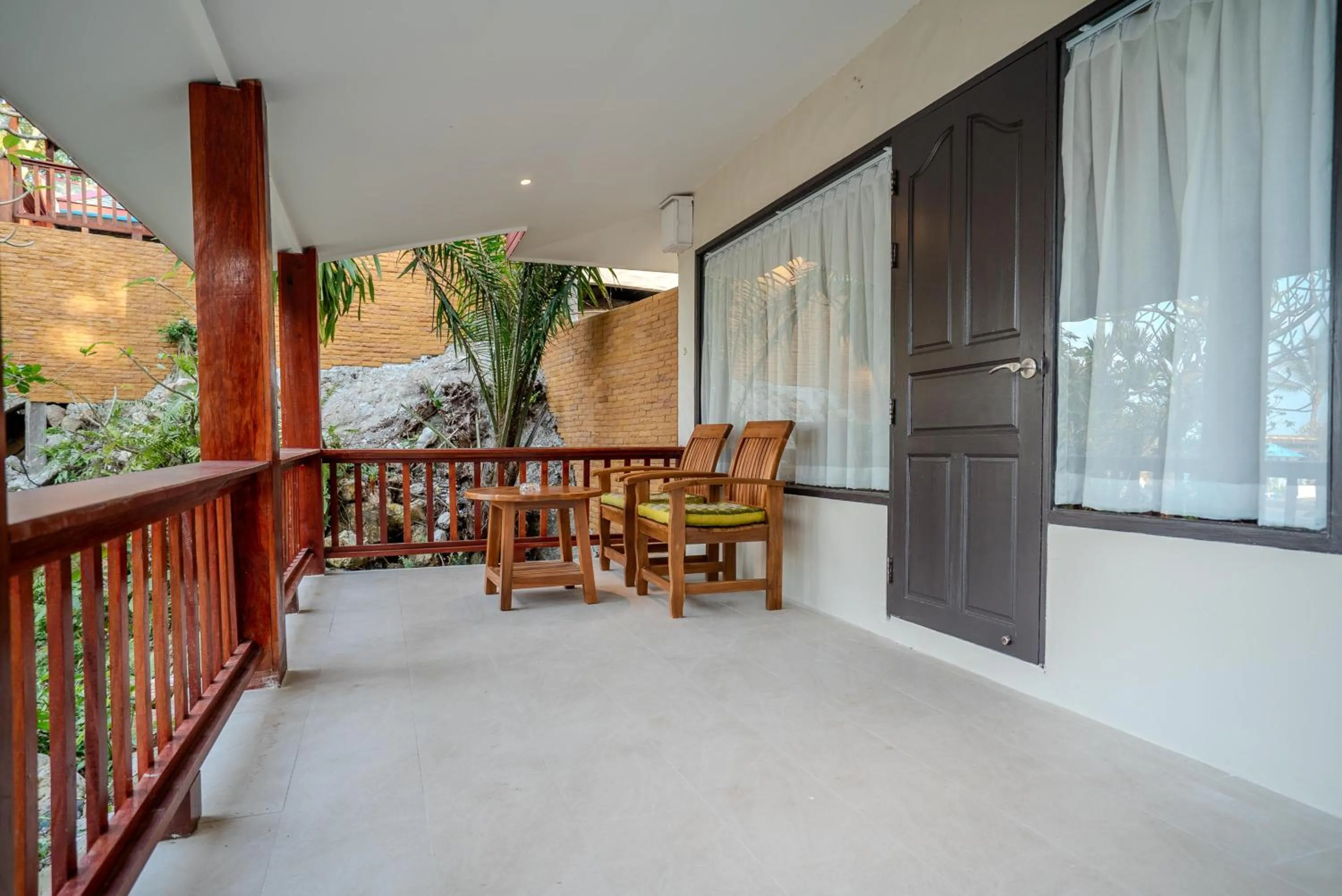 Balcony/Terrace in Crystal Bay Yacht Club Beach Resort