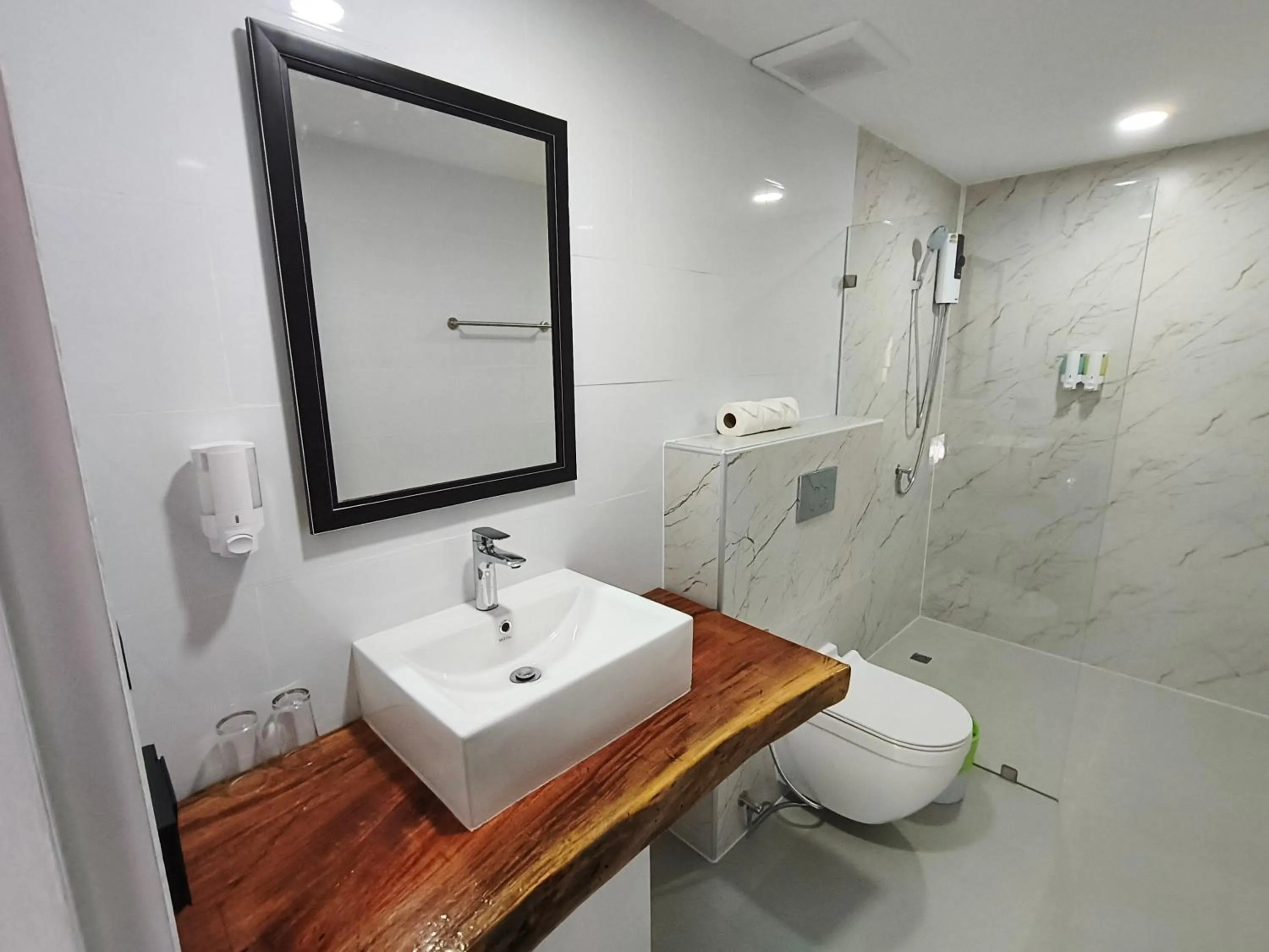 Bathroom in Crystal Bay Yacht Club Beach Resort