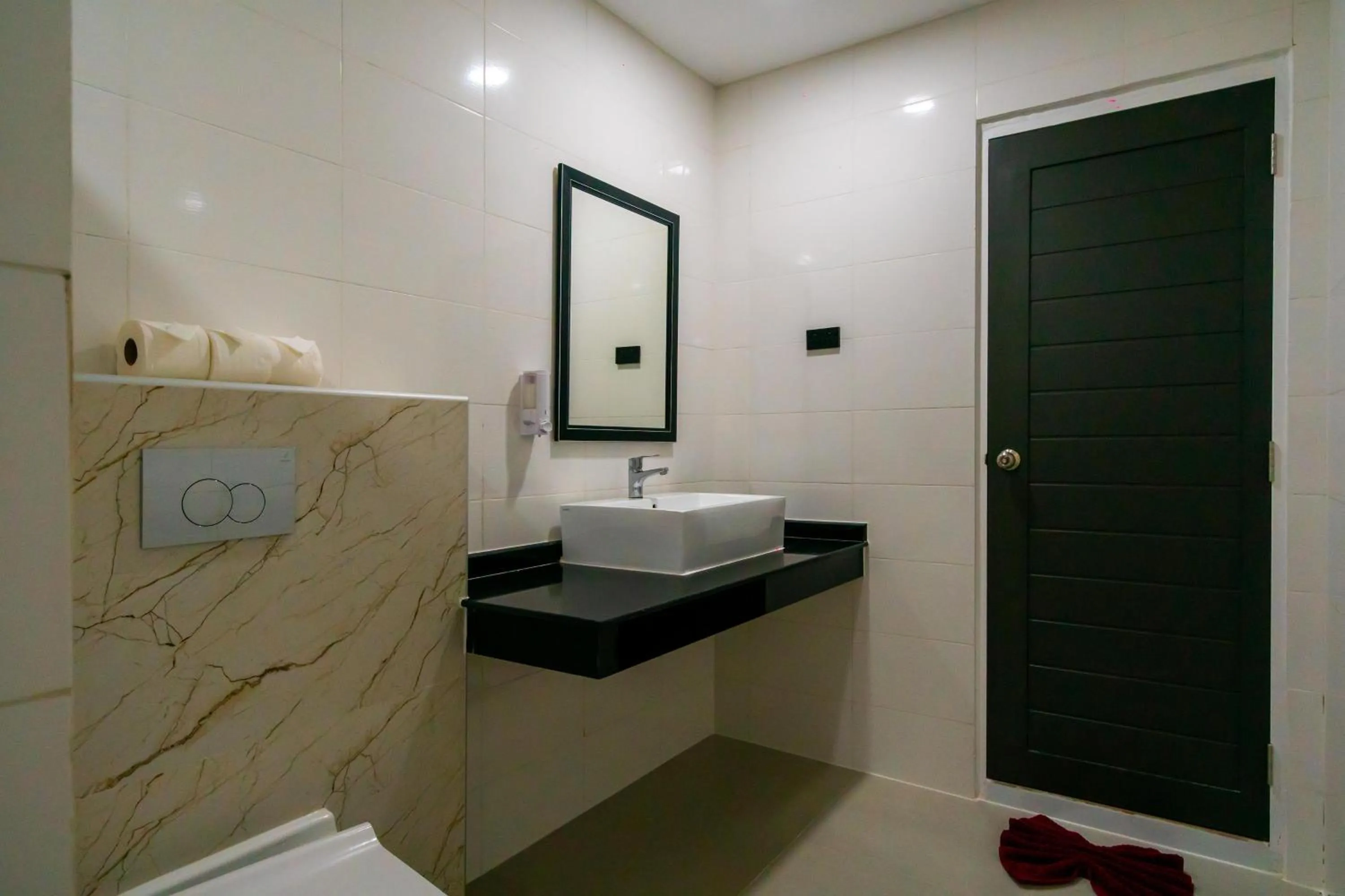 Bathroom in Crystal Bay Yacht Club Beach Resort