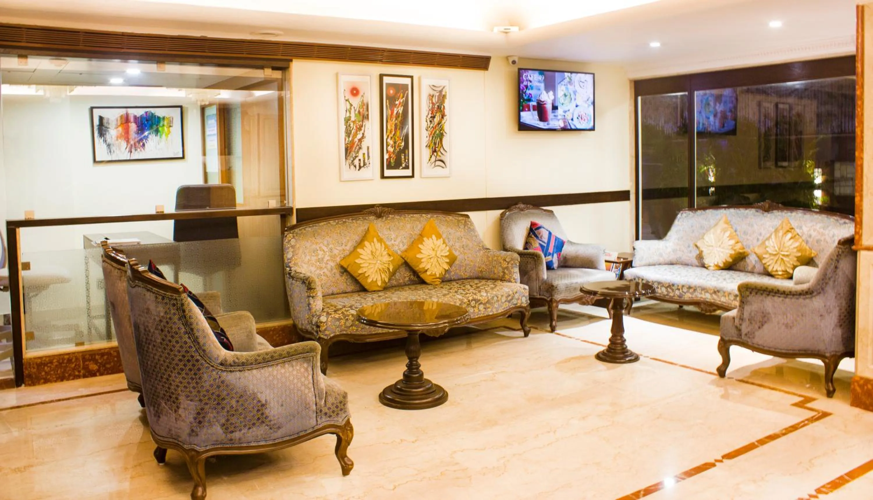 Seating area in Regenta Place The Emerald