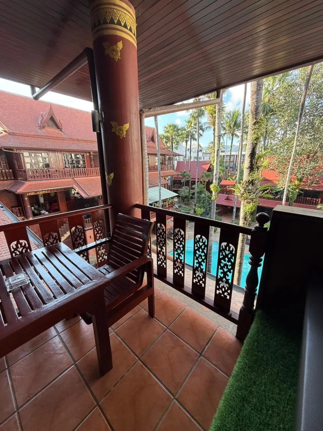Balcony/Terrace in Royal Phawadee Village Patong - 2 Minutes walk to the beach