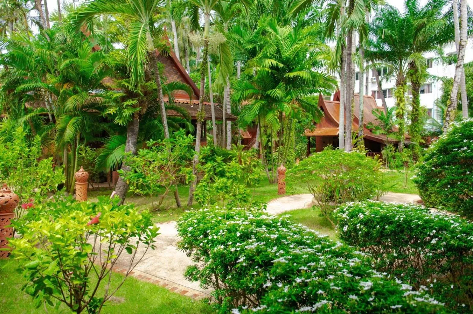 Inner courtyard view in Royal Phawadee Village Patong - 2 Minutes walk to the beach