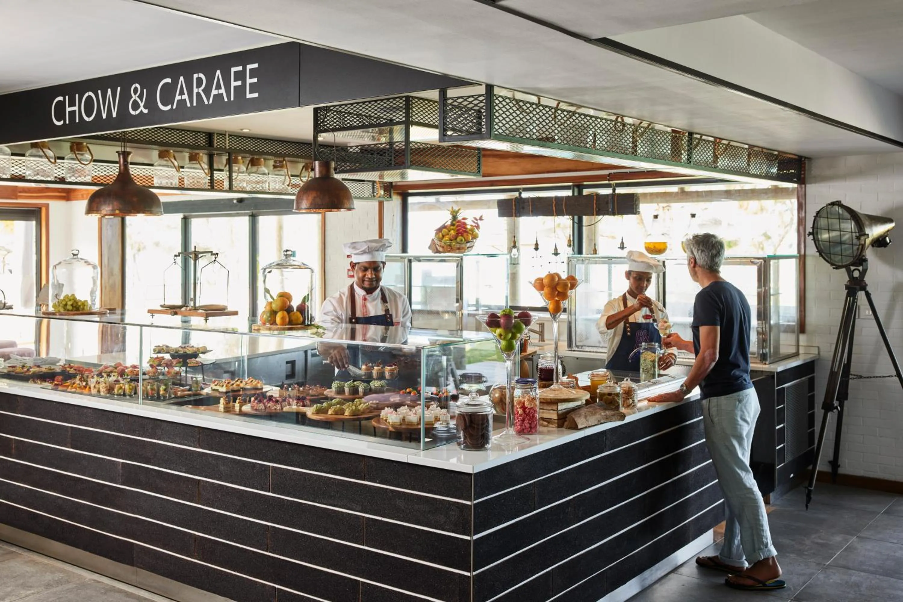 Restaurant/places to eat in C Mauritius