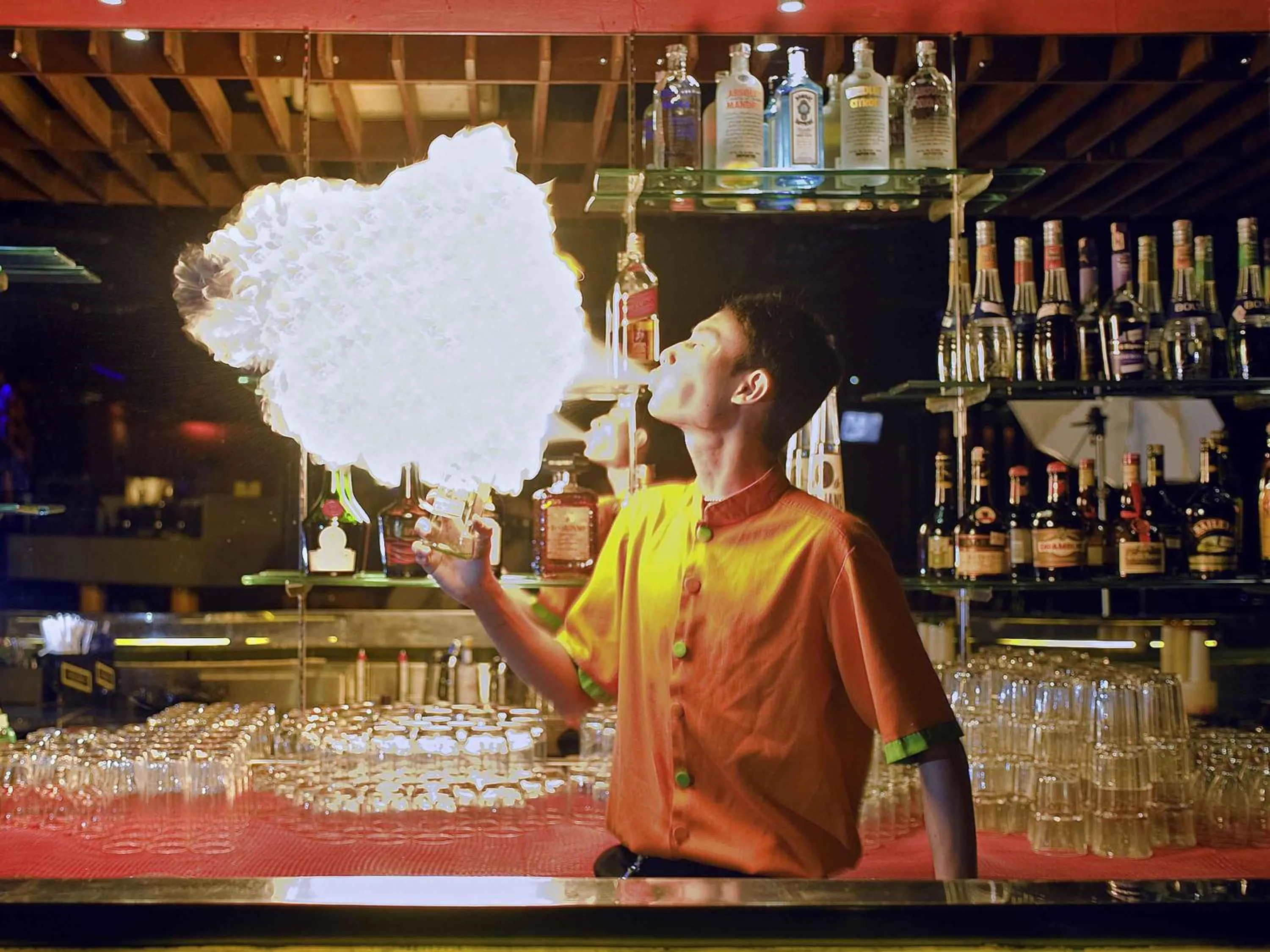 Lounge or bar in Novotel Semarang