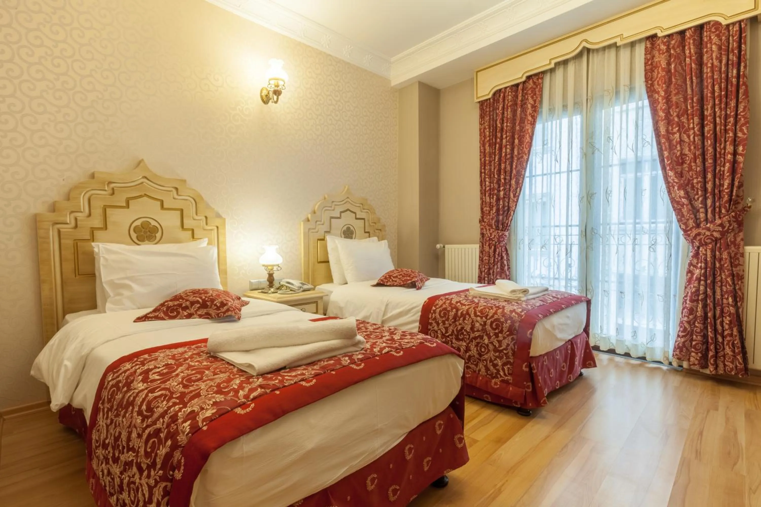 Photo of the whole room, Bed in Saba Sultan Hotel