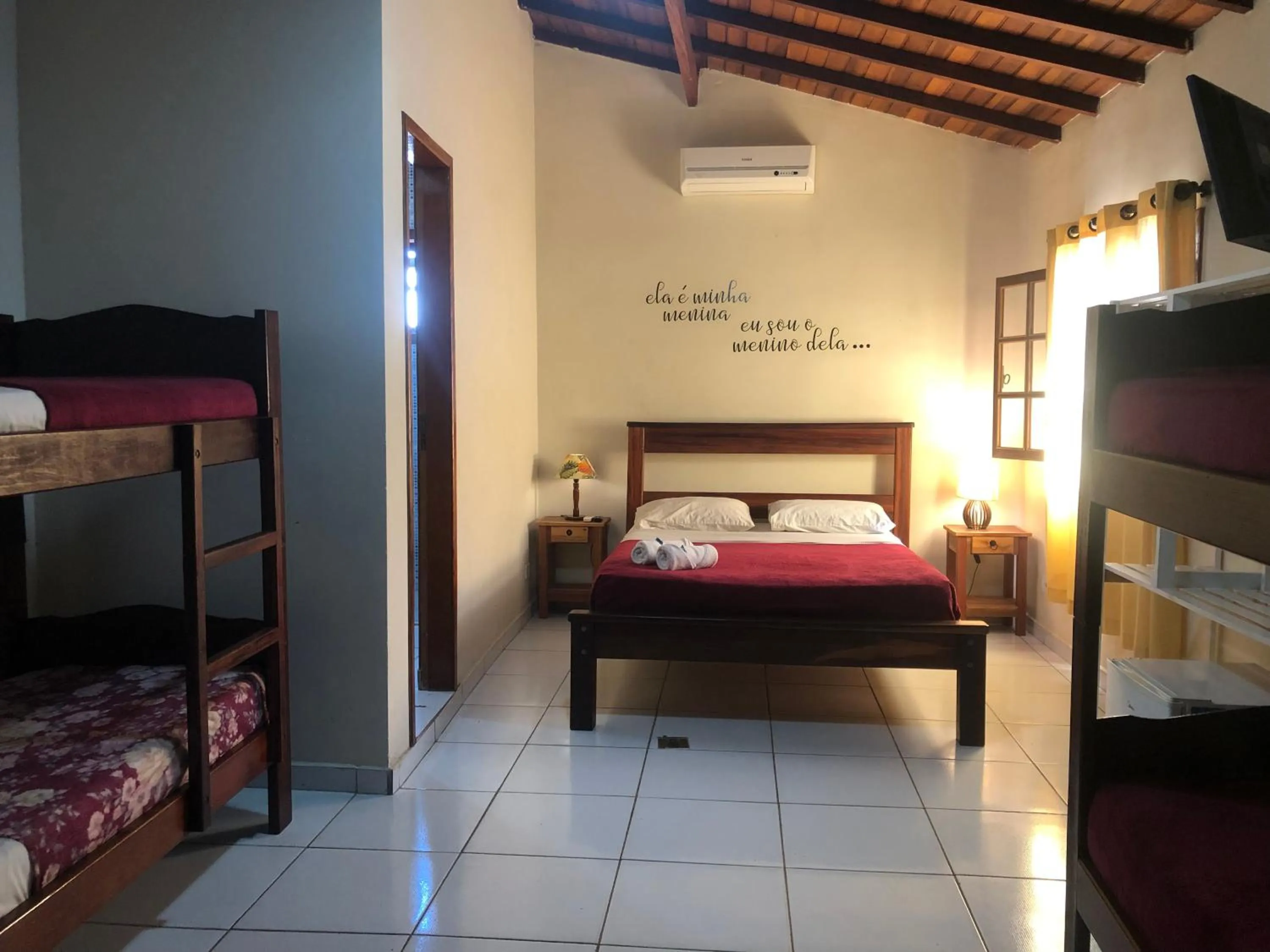 Bed in Geko Pousada Paraty