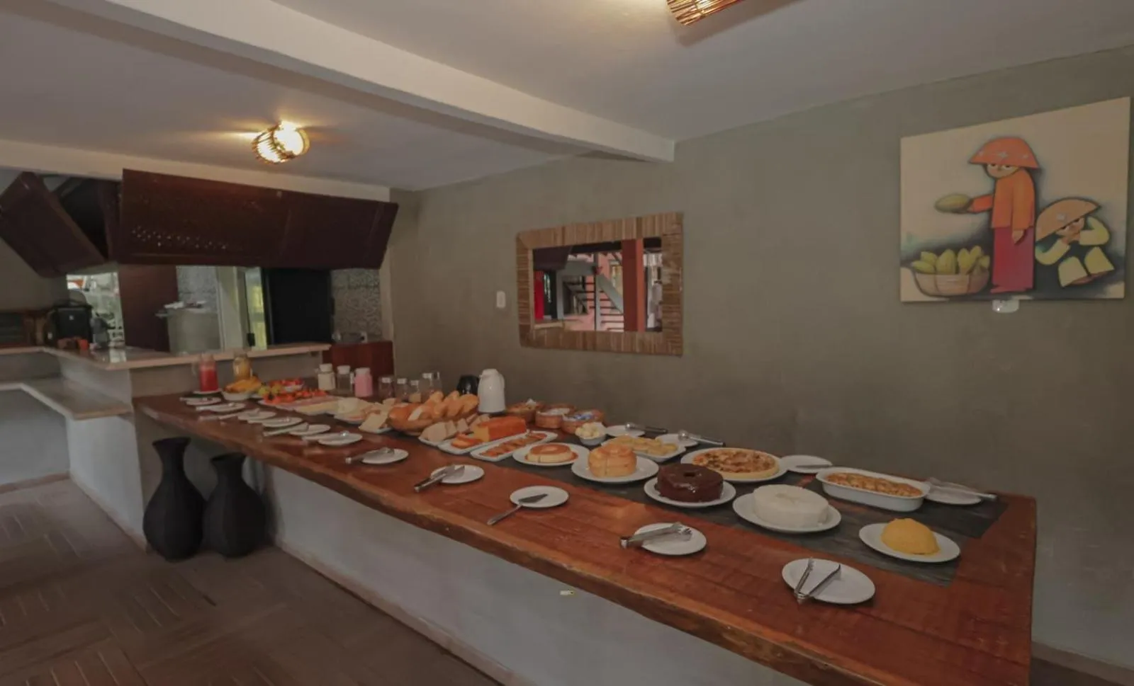 Buffet breakfast in Pousada Saudosa Maloca